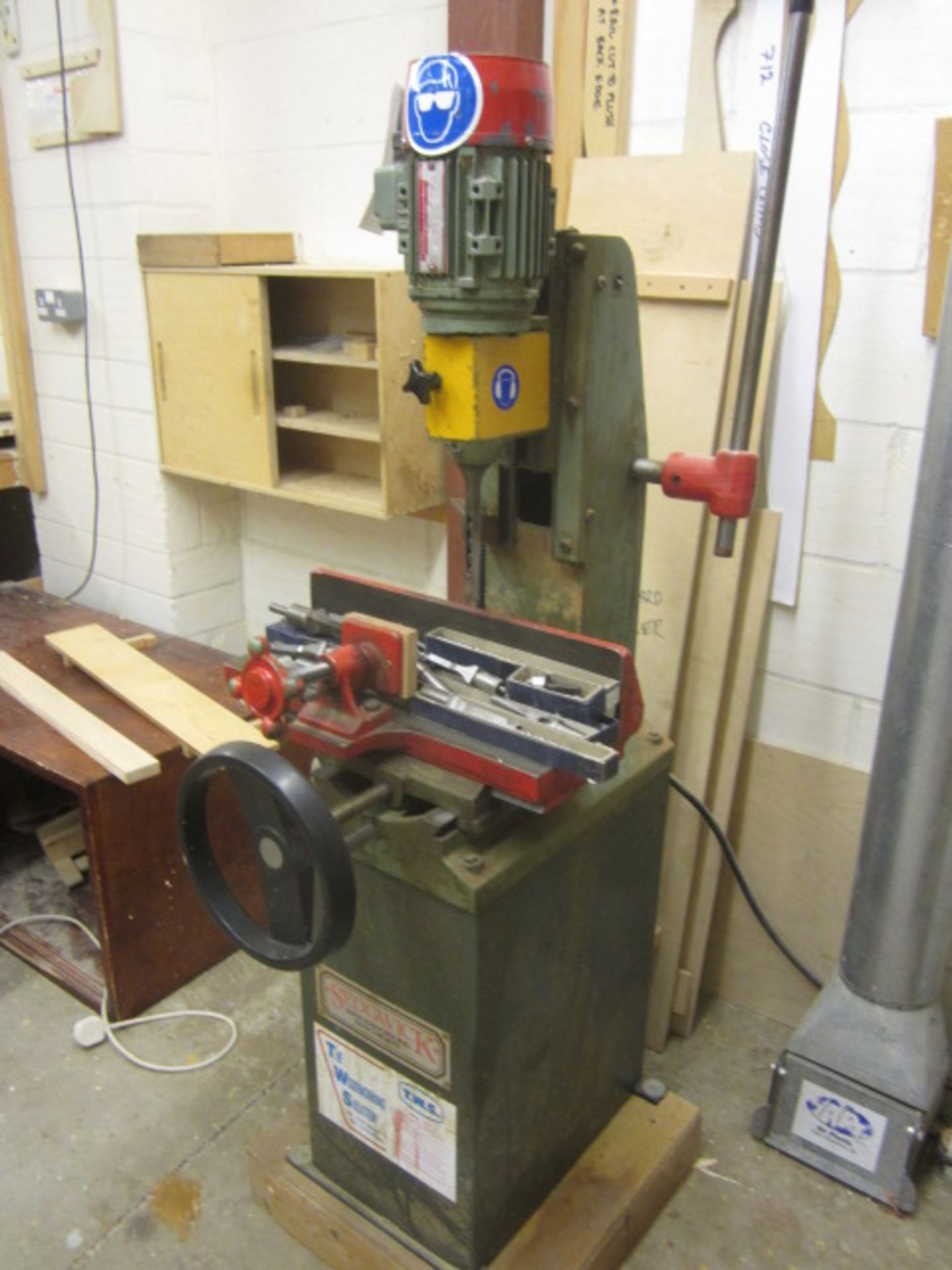 Sedgwick vertical chisel morticer, manual clamping, Driv Loc electronic DC injection brake, tooling. - Image 6 of 7