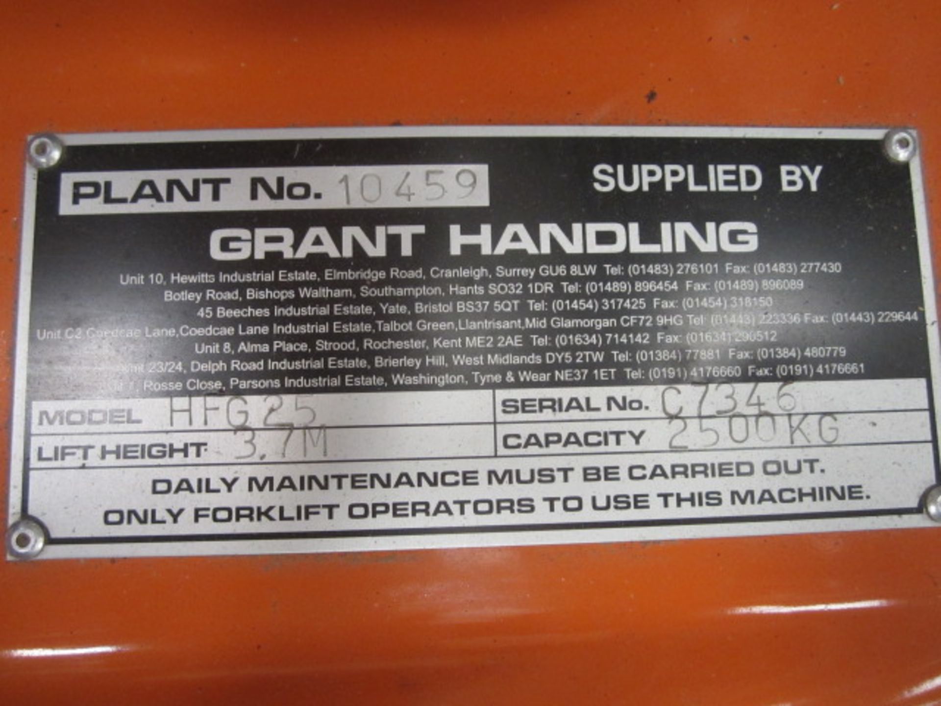 Heli H Series LPG ride on, dual mast, forklift truck, model HFG25, serial no: C7346, lift height 3. - Image 8 of 9