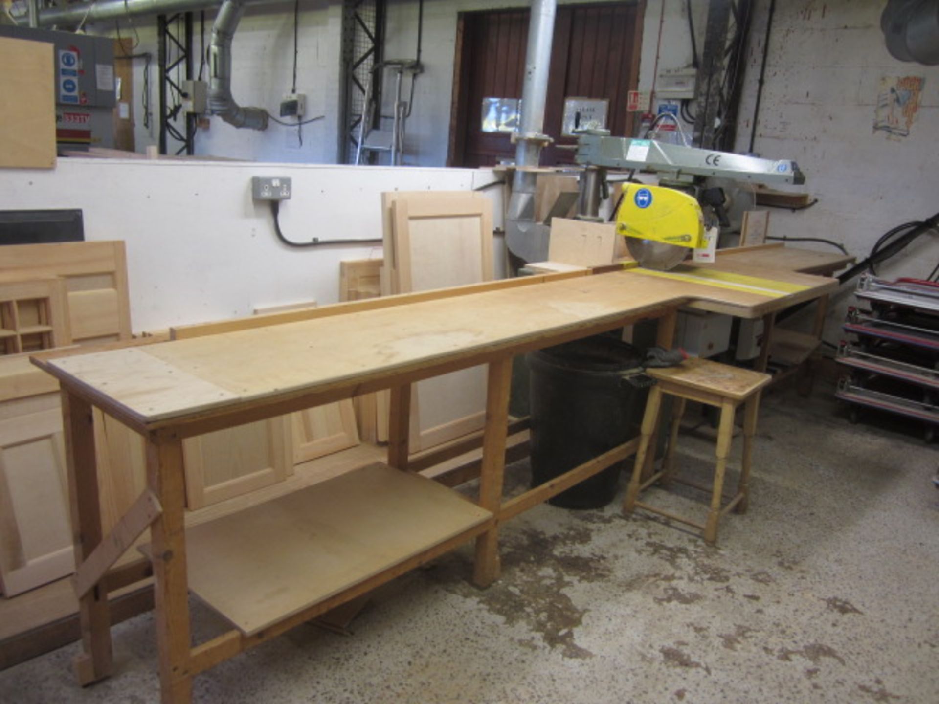 Unbadged 300mm cross cut radial circular saw, MTE brake, with timber through feed table, approx. - Image 3 of 4