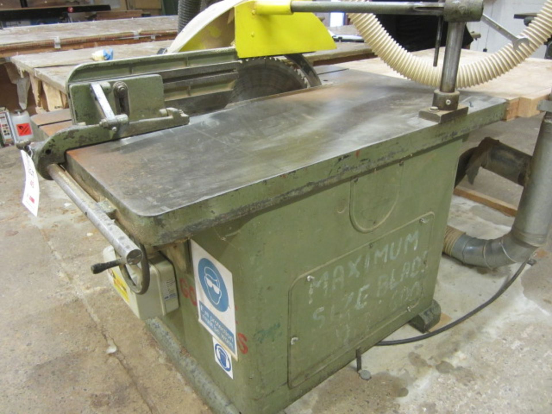 Wadkin Bursgreen 20" rip saw bench, Driv Loc electronic DC injection brake, timber extension - Image 3 of 5