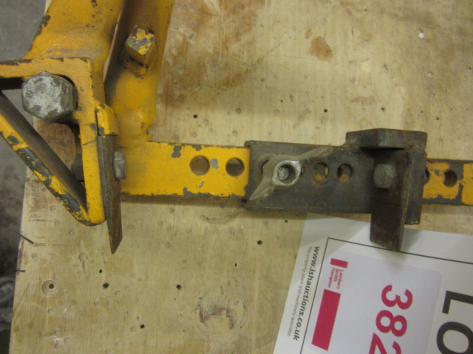 Probst slab lifter, block lifter, 3 x Probst lifting attachments. **NB: This item has no record of - Image 2 of 5