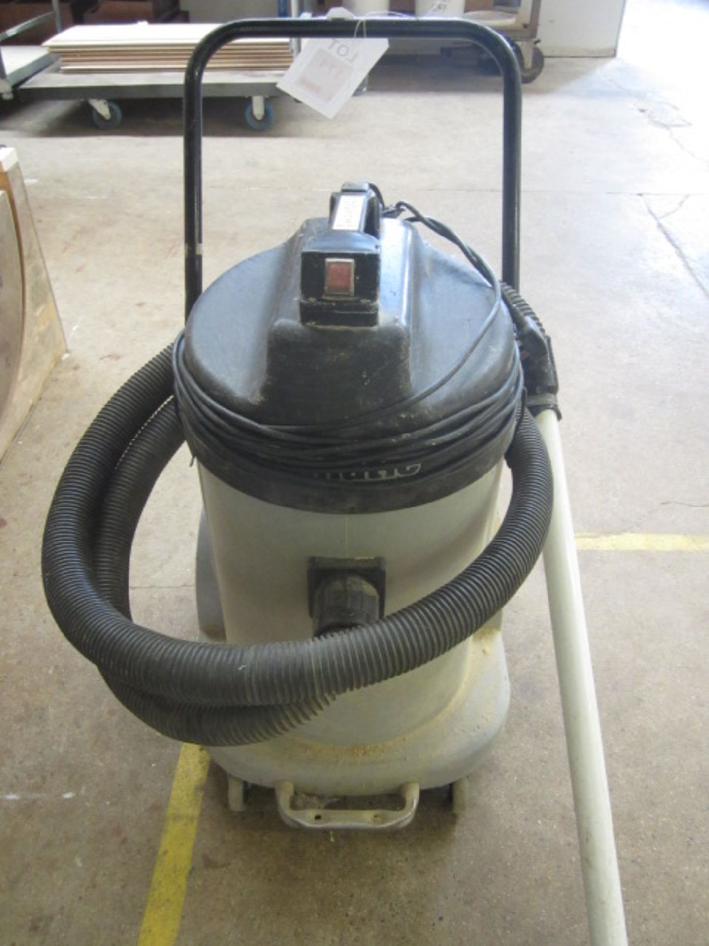 Numatic NTD 900-2 industrial vacuum