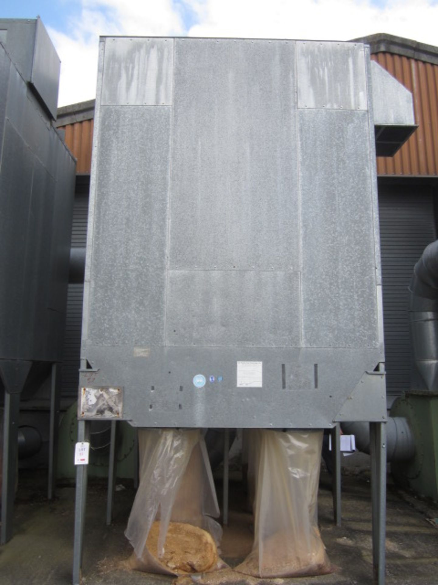 Airplants galvanised steel, heavy duty dust extraction unit, with 8 bag outlet , APL 50MD extraction