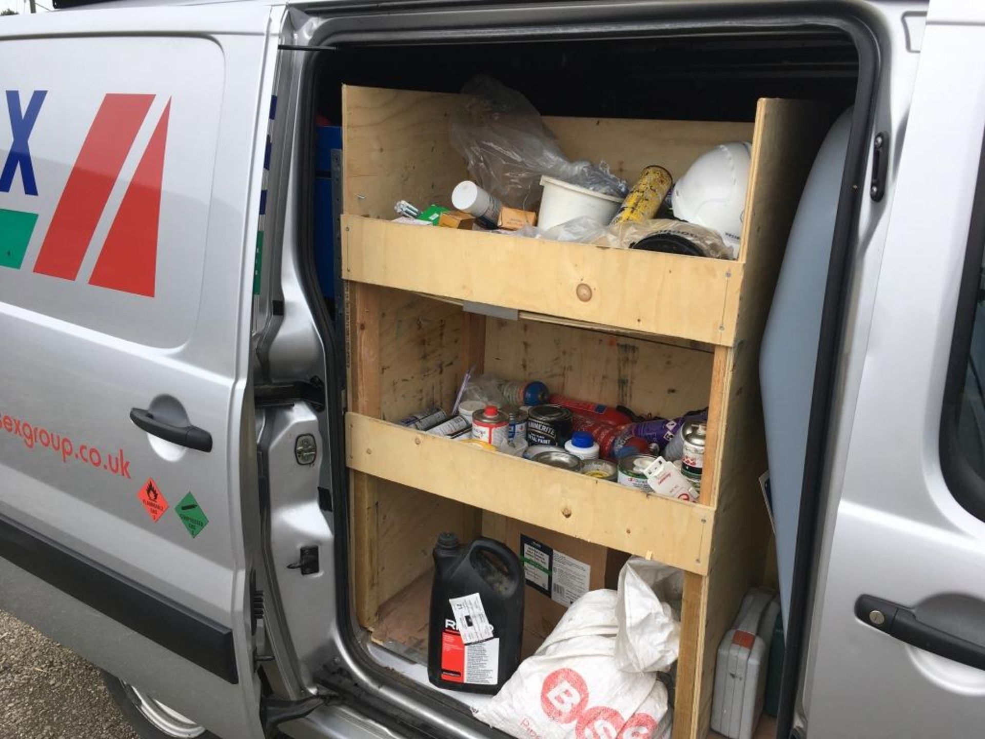 PEUGEOT EXPERT 1000 L1H1 HDI signwritten panel van, with roof rails and tube box, Registration No... - Image 8 of 10