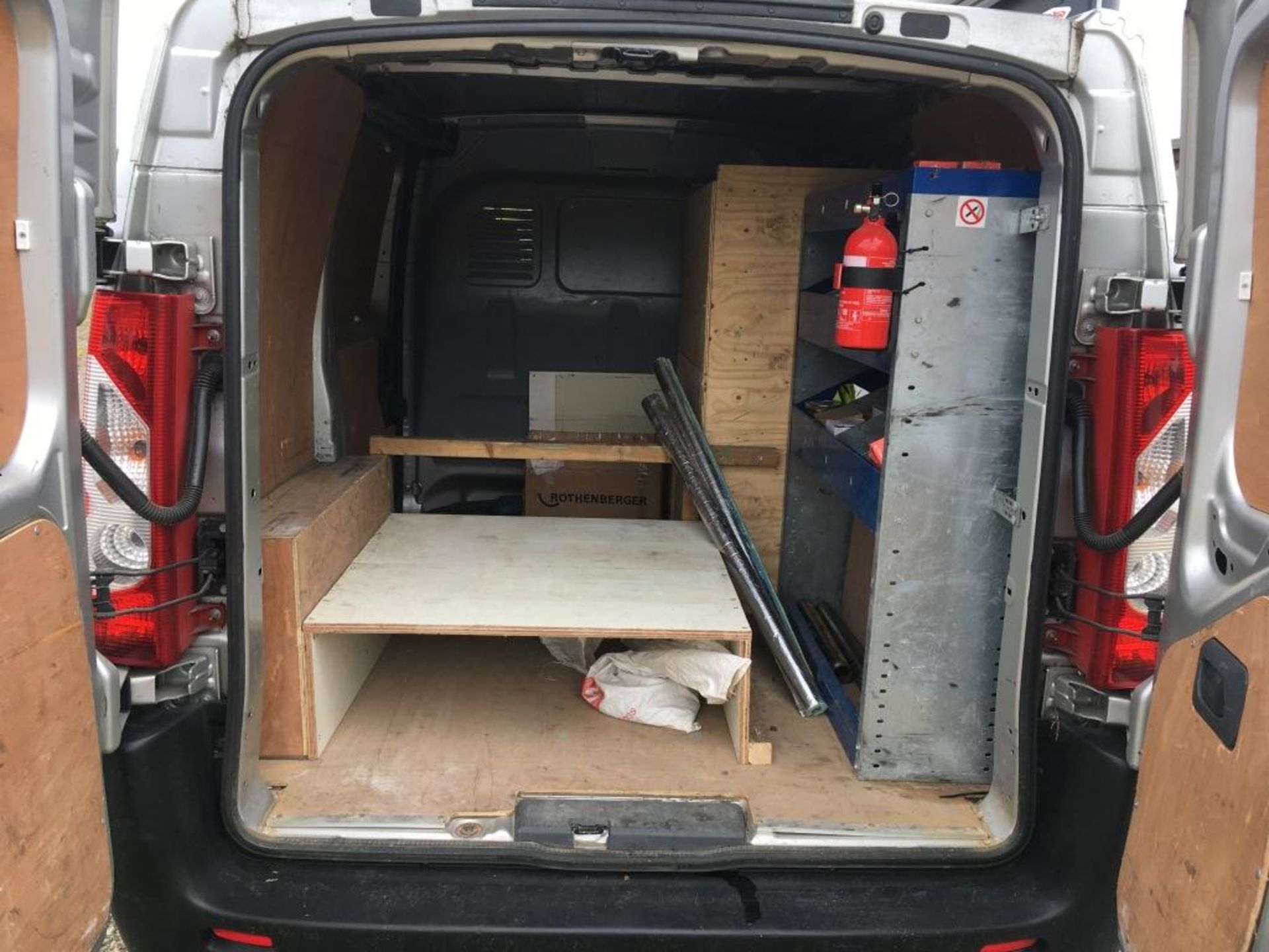 PEUGEOT EXPERT 1000 L1H1 HDI signwritten panel van, with roof rails and tube box, Registration No... - Image 10 of 10