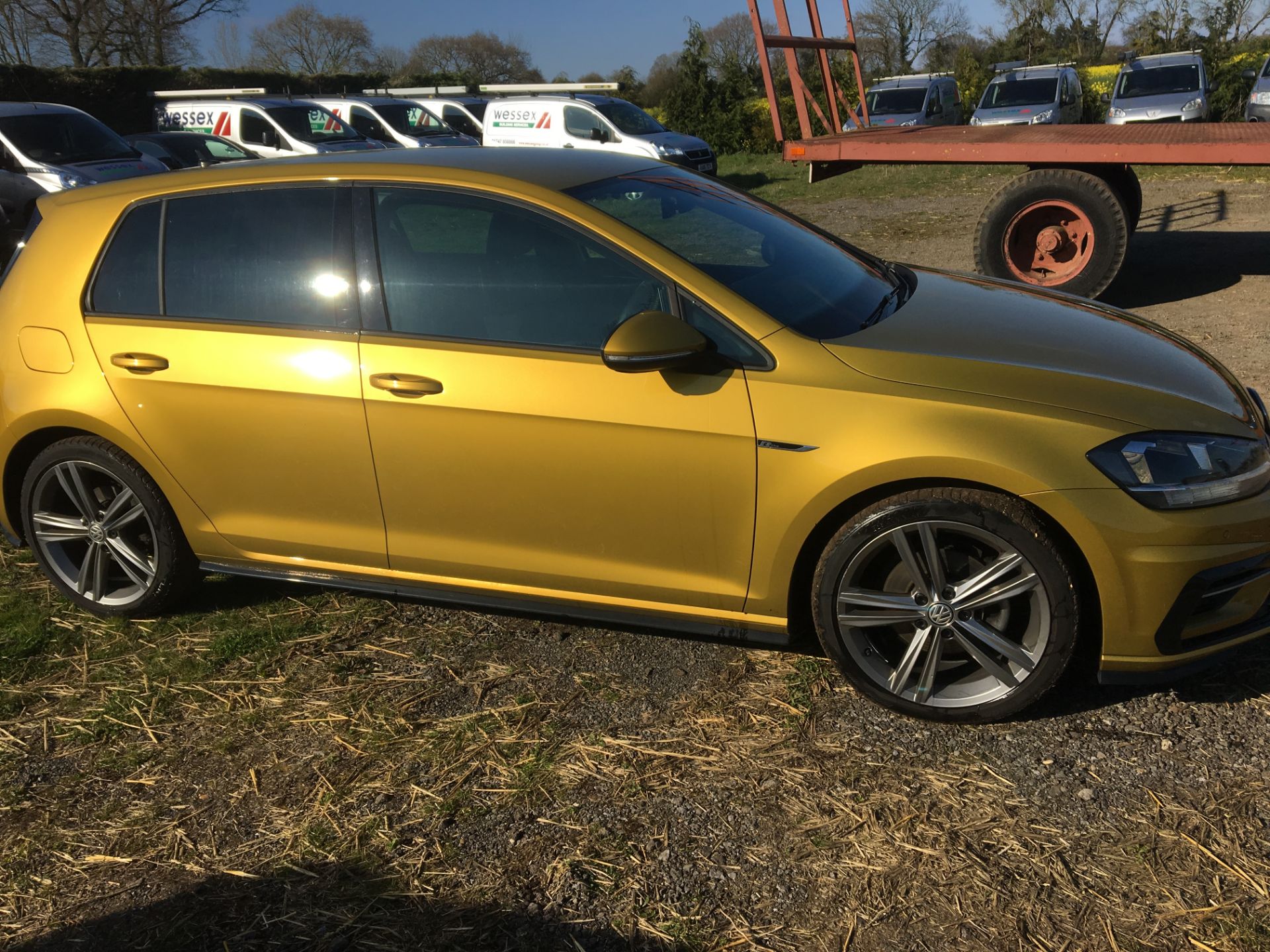 VOLKSWAGEN GOLF R LINE 2.0 TDI BMT 5 door hatchback diesel car, Registration No. HJ67 OAW - Image 3 of 13