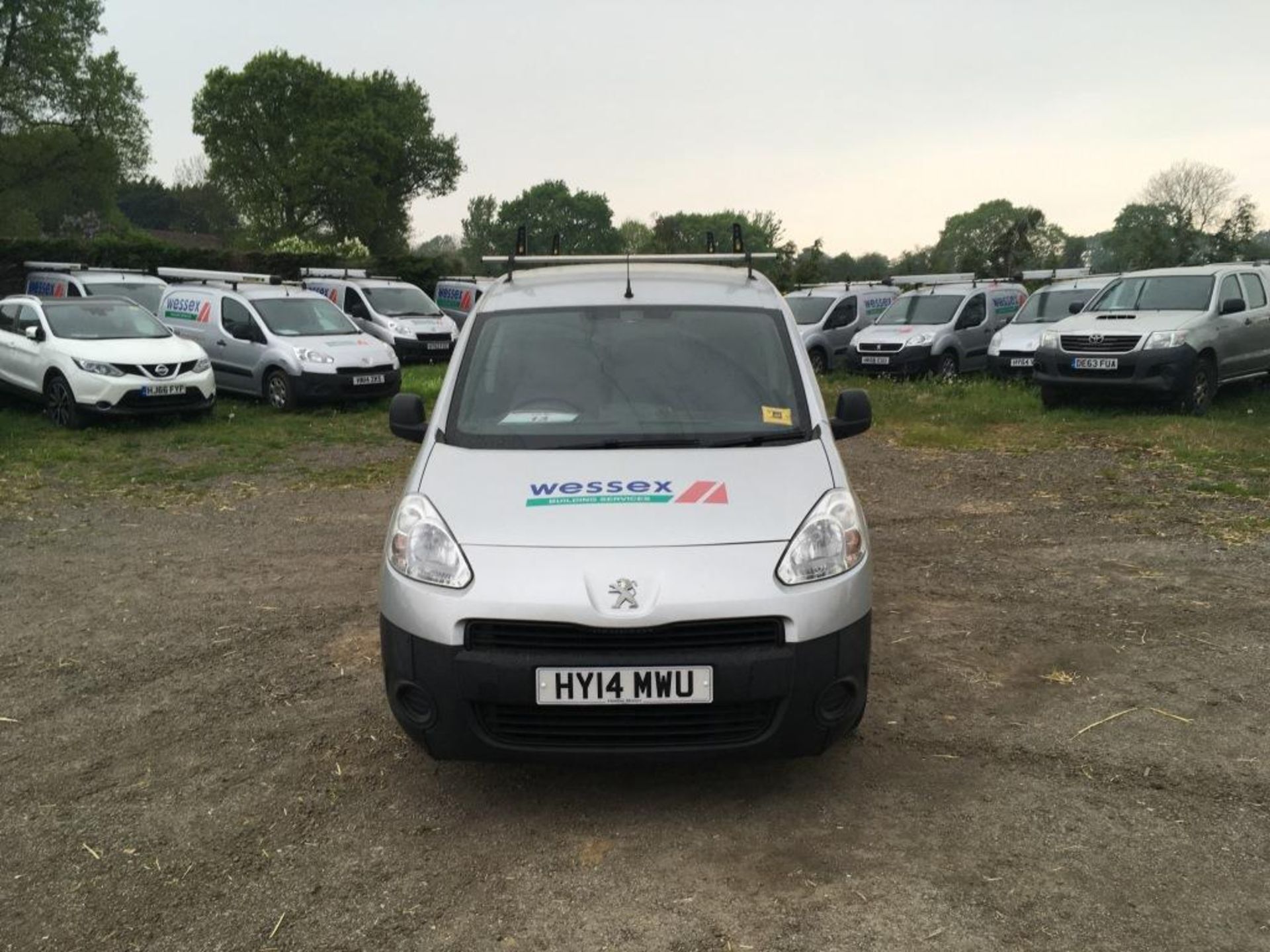 PEUGEOT PARTNER 850 SE L1 E-HDI signwritten panel van, with roof rails, Registration No. HY14 MWU, - Image 2 of 10