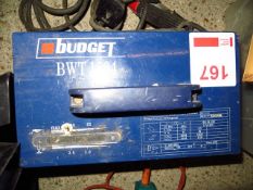 Budget BWT 1504 240v Electric Welding MachinePlease note: This lot, for VAT purposes, is sold