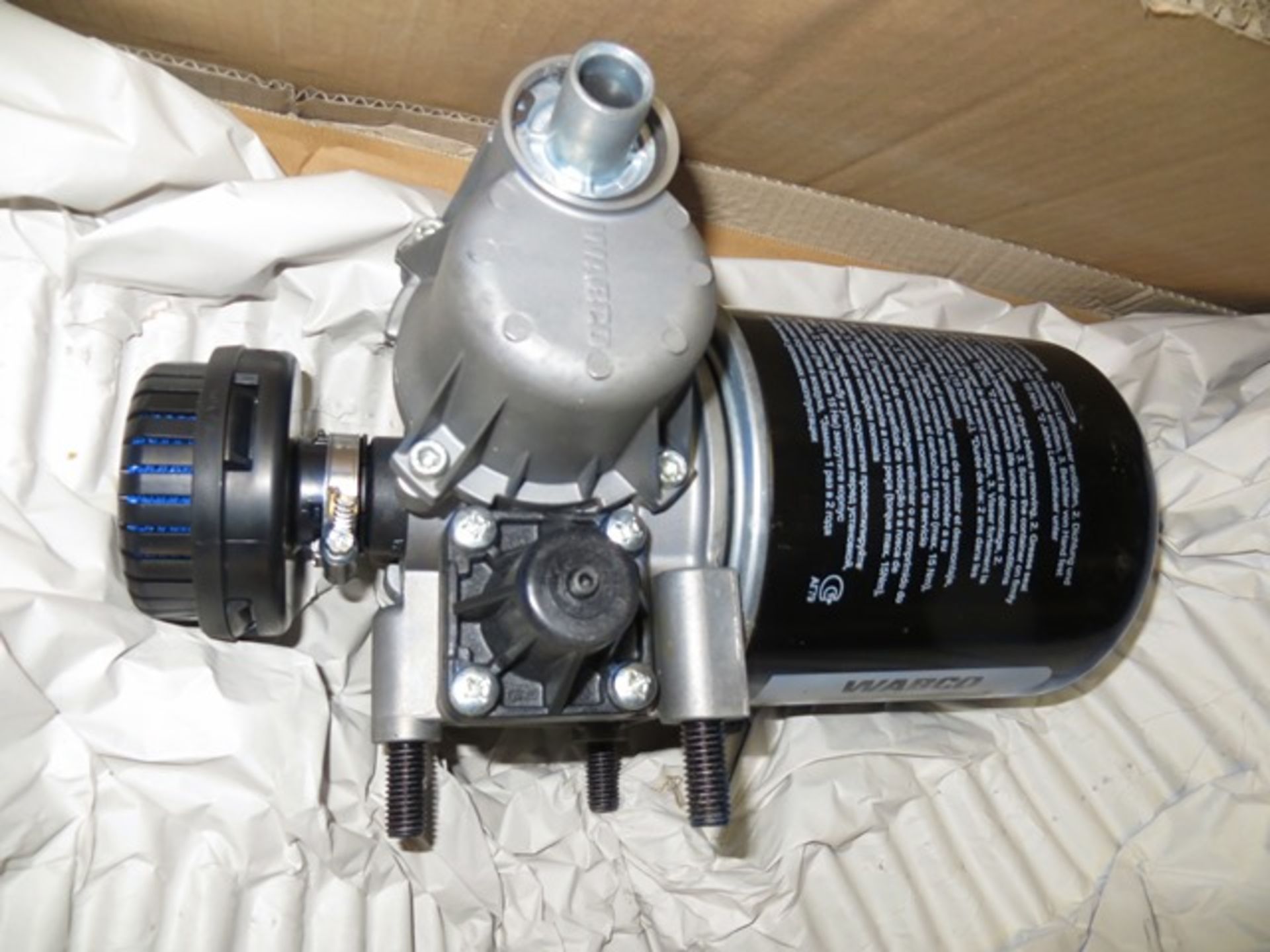 Three Wabco Air Dryer + Unloader + Regeneration Valve Part No 4324150590Please note: This lot, for - Image 3 of 3