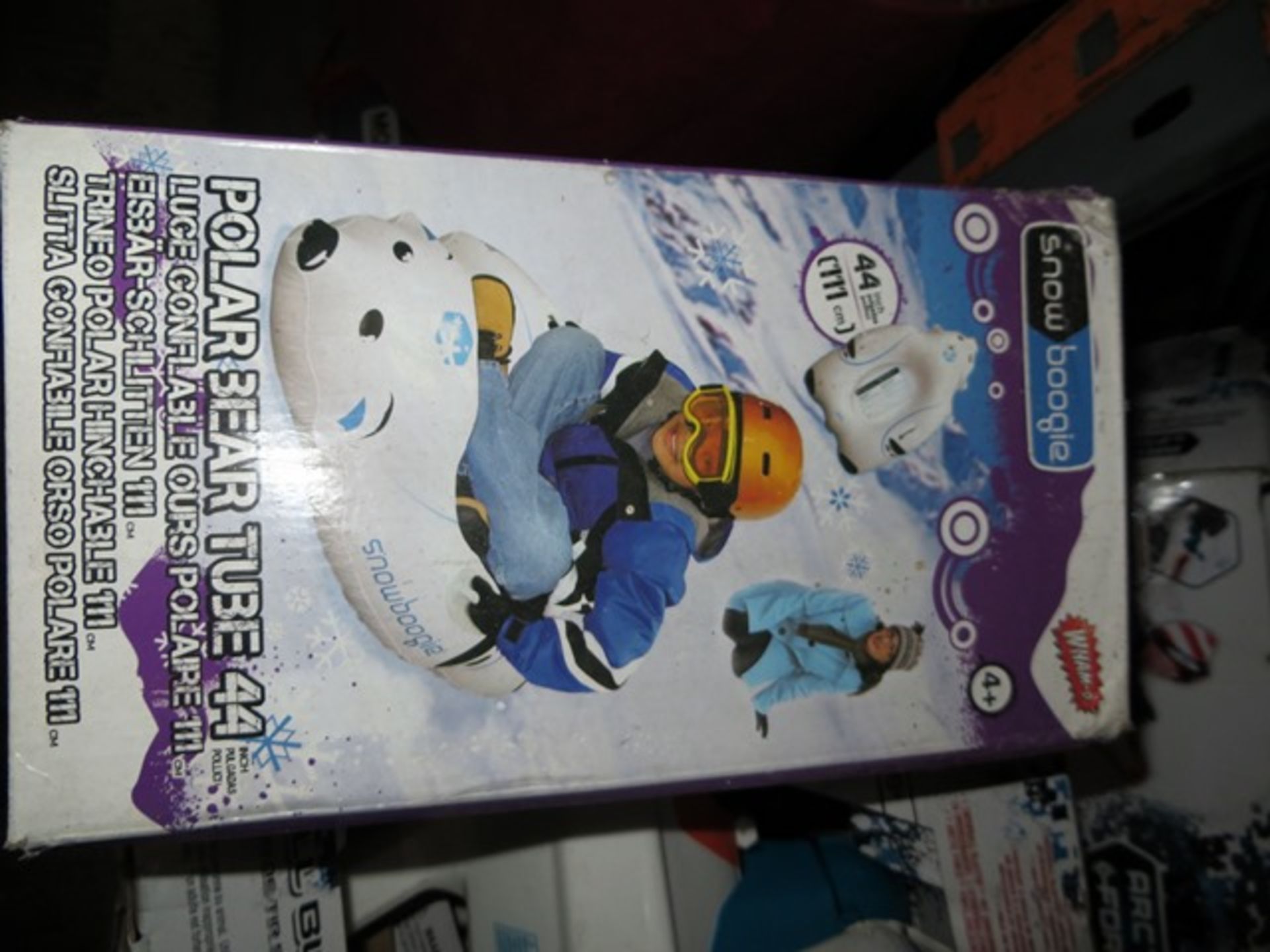 Quantity of Winter Play Equipment to include 40 blow up Snow Boogie, 10 Artic Force Snow Ball - Bild 2 aus 4