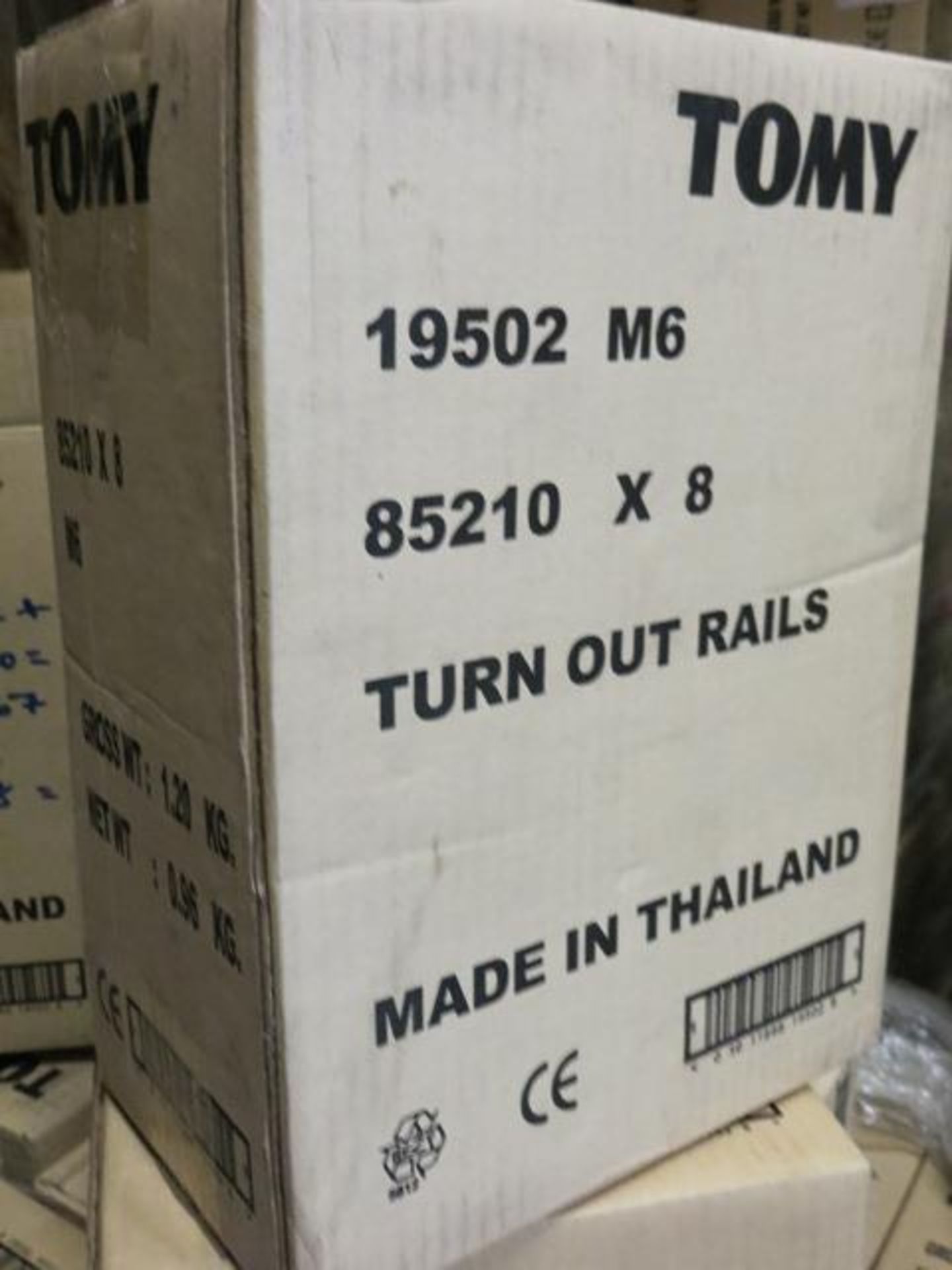 One Hundred & Eighty Boxes 8 per box (1,440 units) of Tomy Turn Out Rails 4 to 7 years 19502 M6 - Bild 2 aus 2