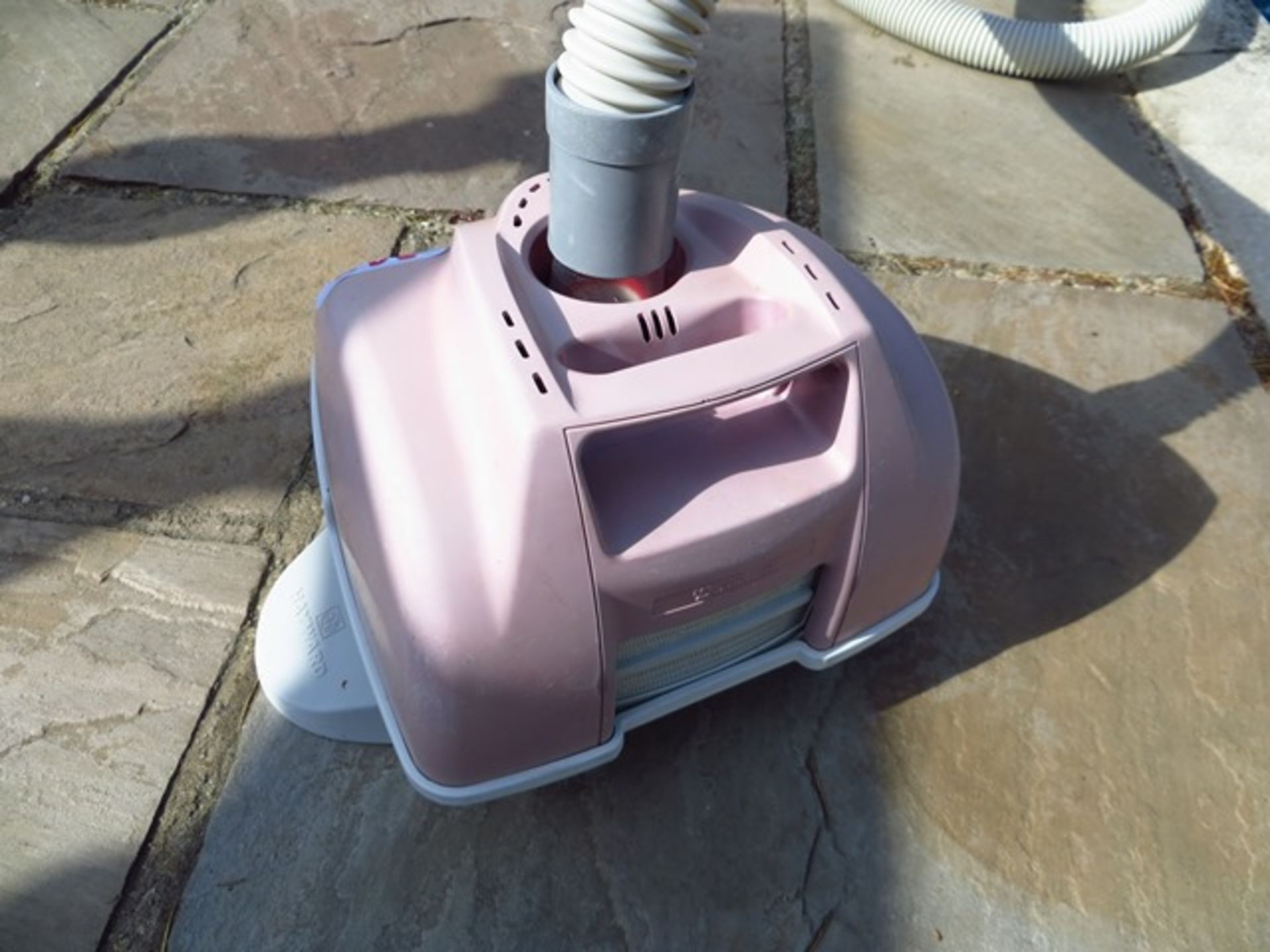 Haywood Navigator Auto Pool Cleaner s/n 4C644715Please note: This lot, for VAT purposes, is sold