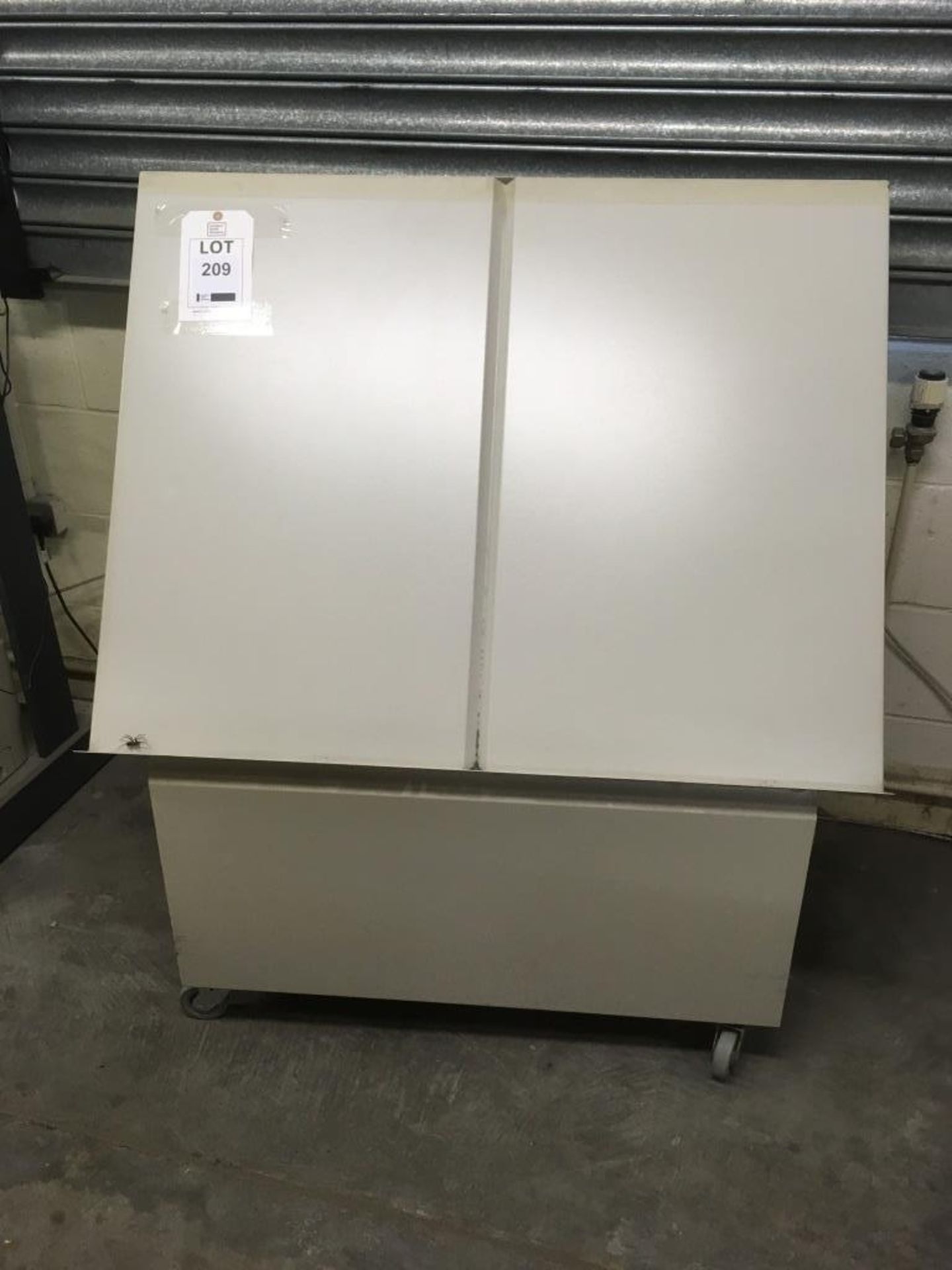 Plate punch ** Lot located at Bradwood Works, Manchester Road, Dunnockshaw, Burnley, BB11 5PW.