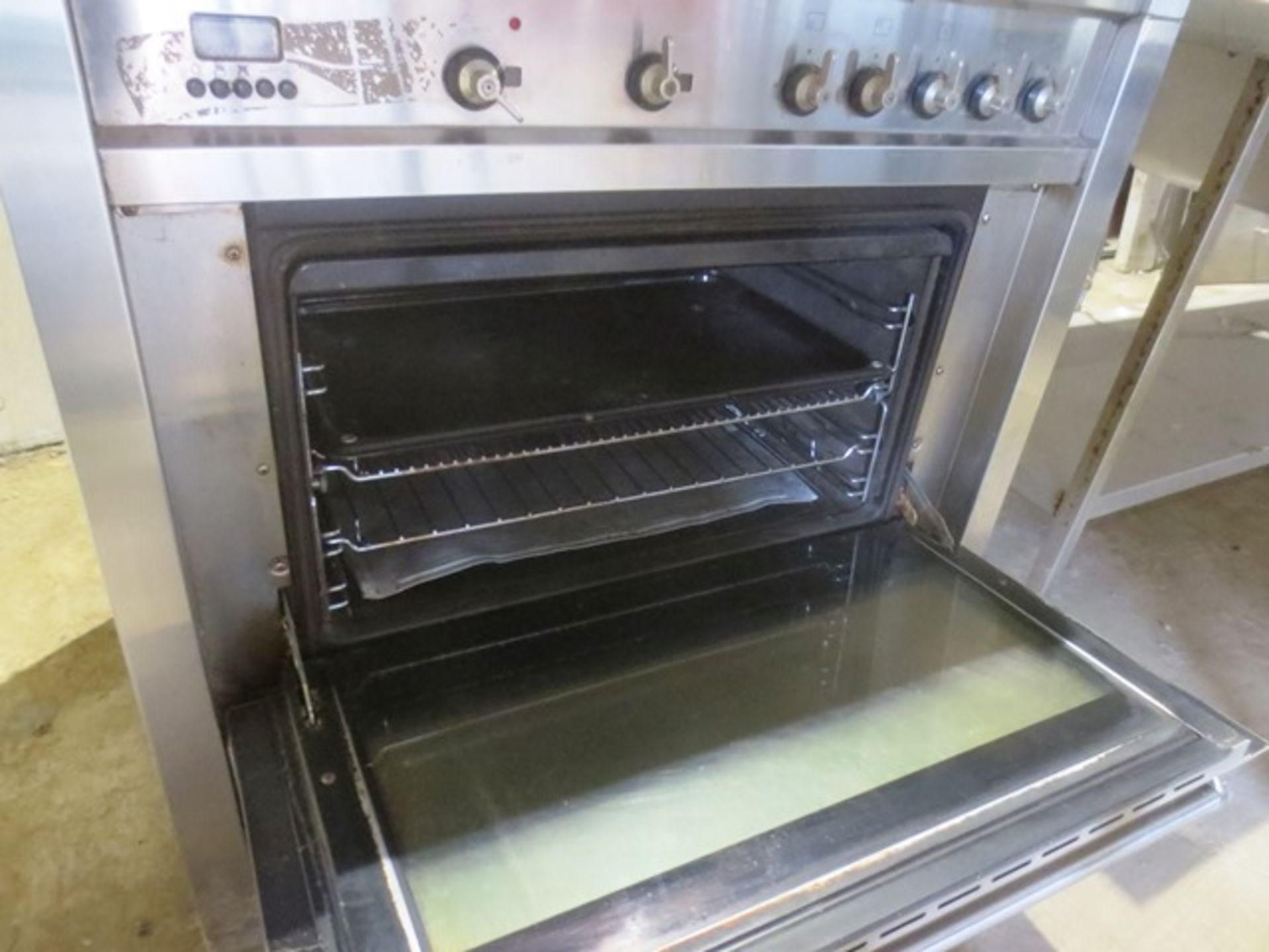 Smeg stainless teel gas fired 5 ring stove with single door oven, approx width 900mm - Image 2 of 2