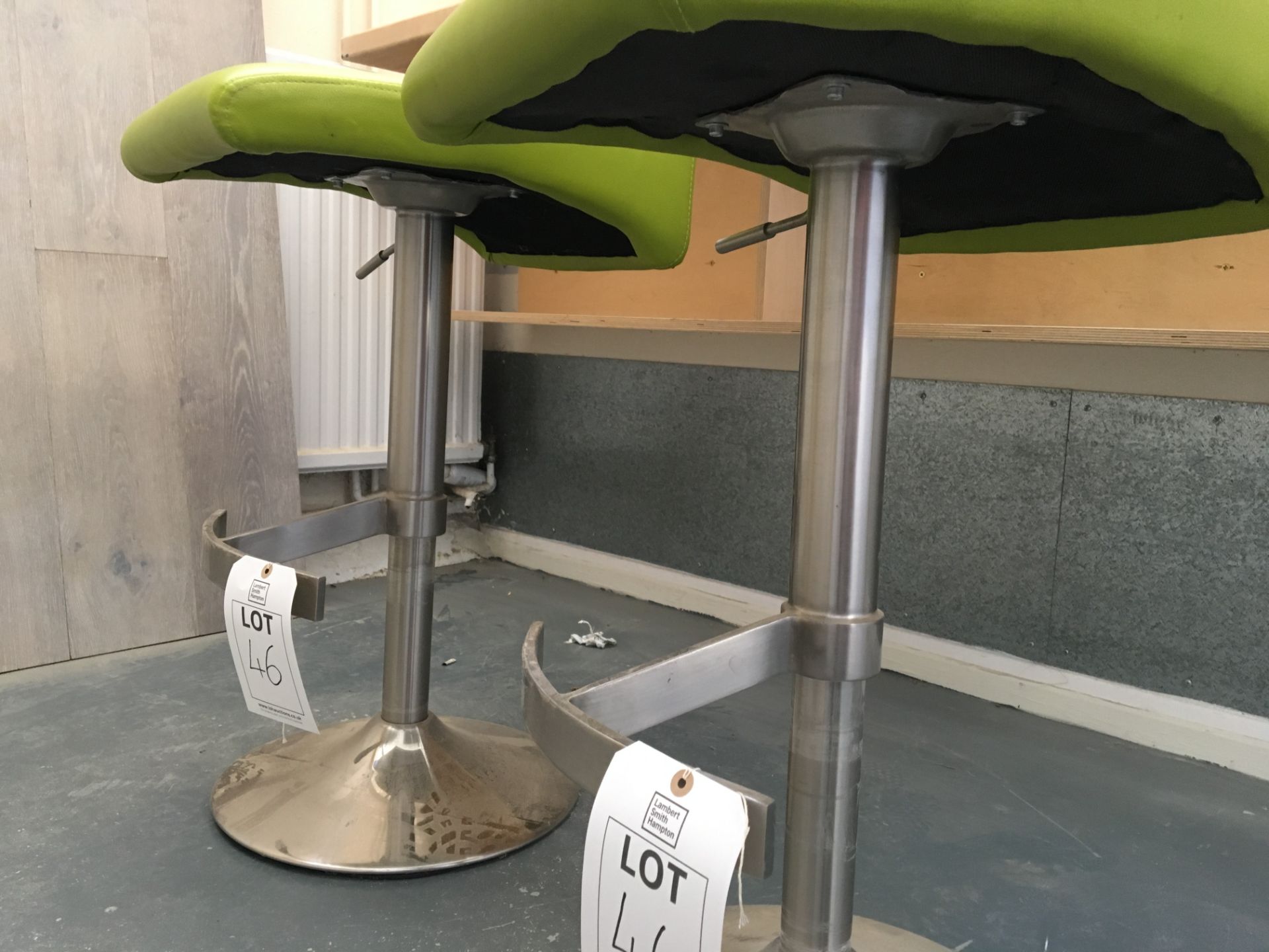 Two adjustable height lime green leather effect upholstered bar stools - Image 3 of 3