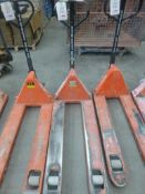 Linde 2000Kg hand pallet truck