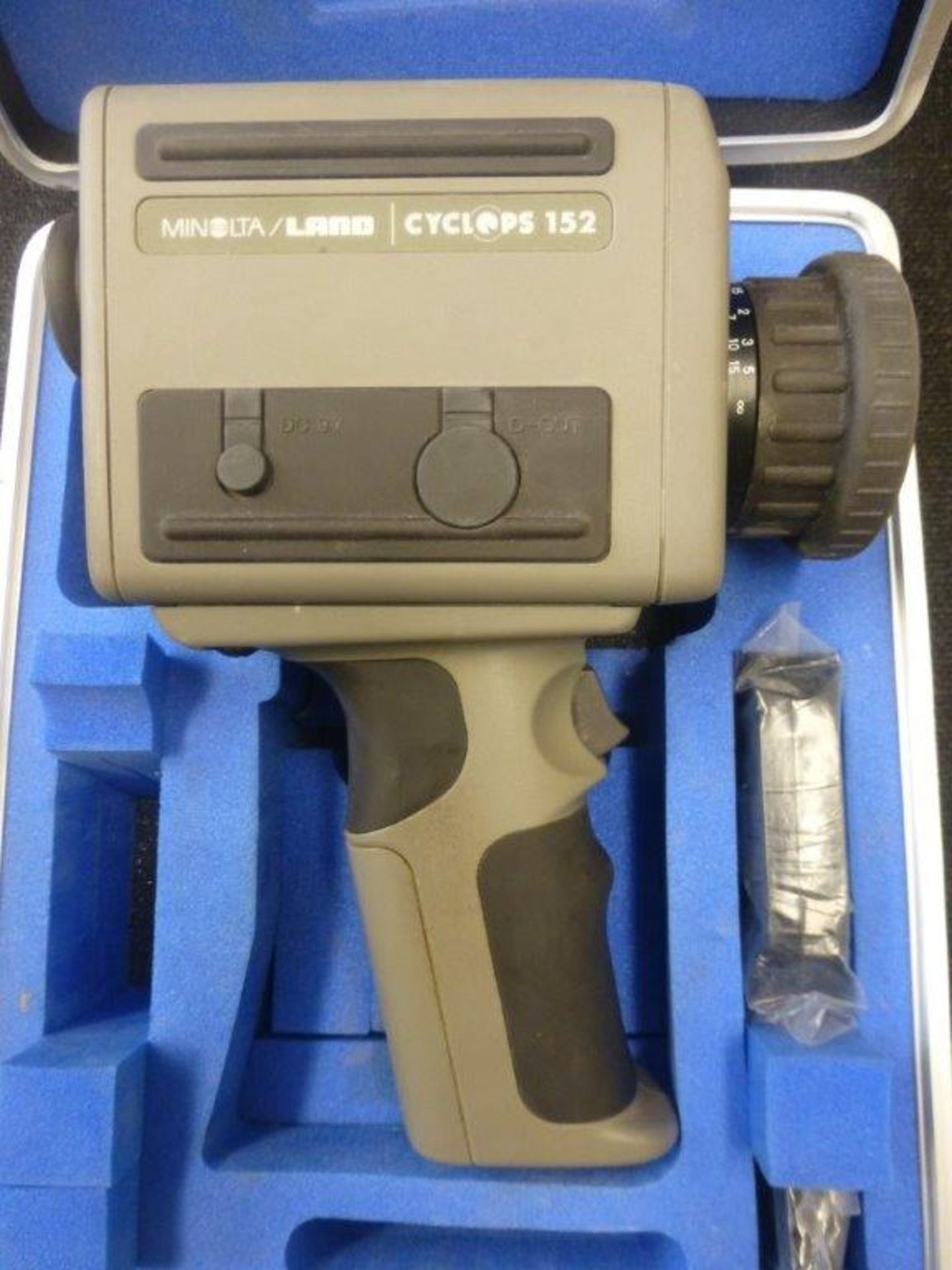 Minolta Land Cyclops 152 hand held infra red thermometer with storage case - Image 3 of 4
