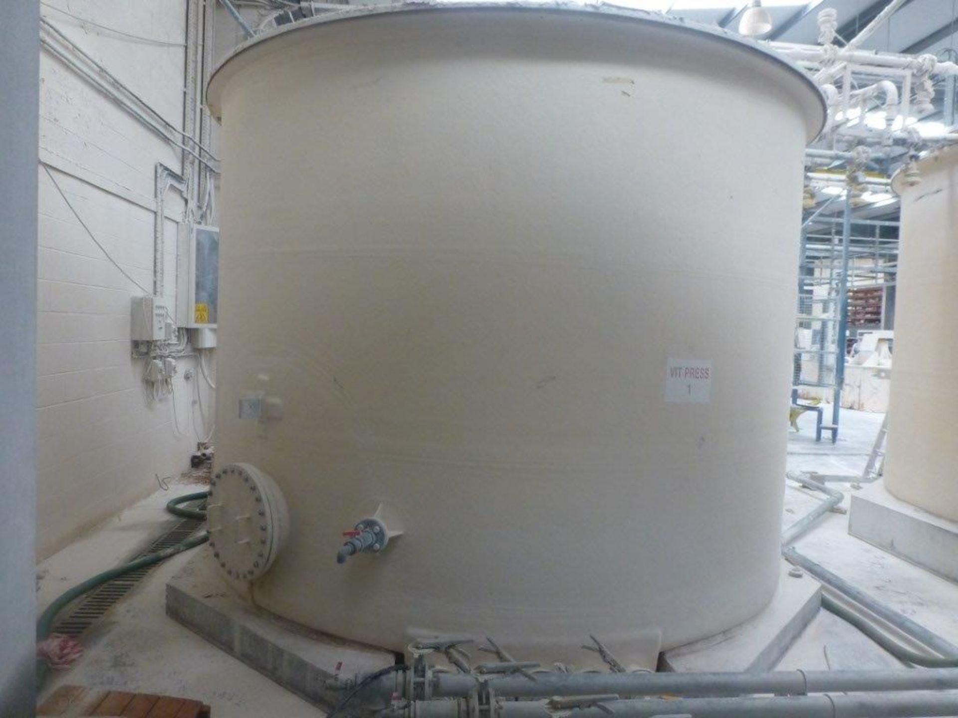 Northern Plastics 24m GRP storage tank with agitator, plant No SHA4-VIT PRESS TANK 2 with piping - Image 2 of 3