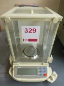 AND GR202 analytical balance, , 210g x .1mg