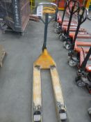 Jungheinrich 2000Kg hand pallet truck