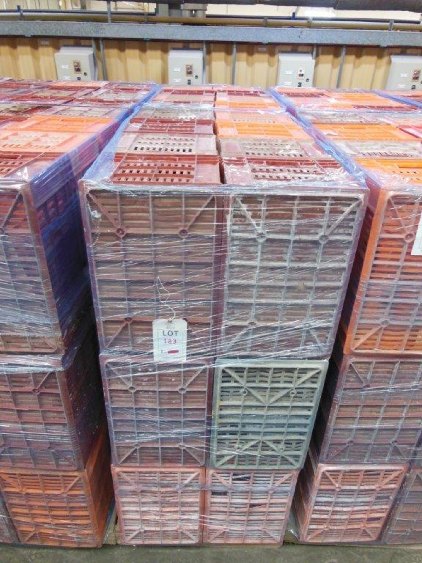 2 Pallets of plastic ware boxes, 355 x 510 x 280mm (36 per pallet) - Image 2 of 3