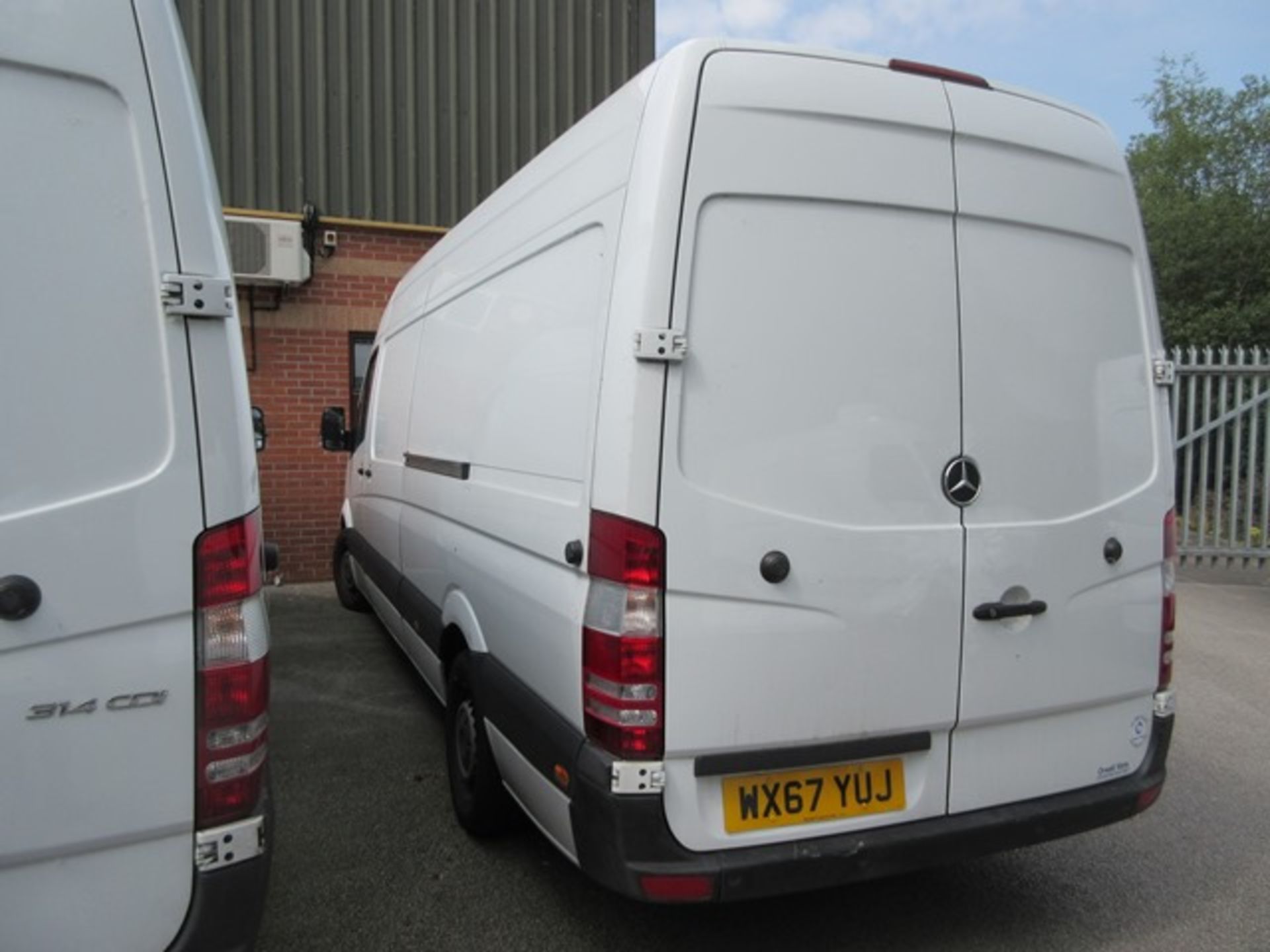 Mercedes Sprinter 314 CDi panel van, 2143cc diesel, 140bhp Registration no. WX67 YUJ Mileage: 55,219 - Image 4 of 9