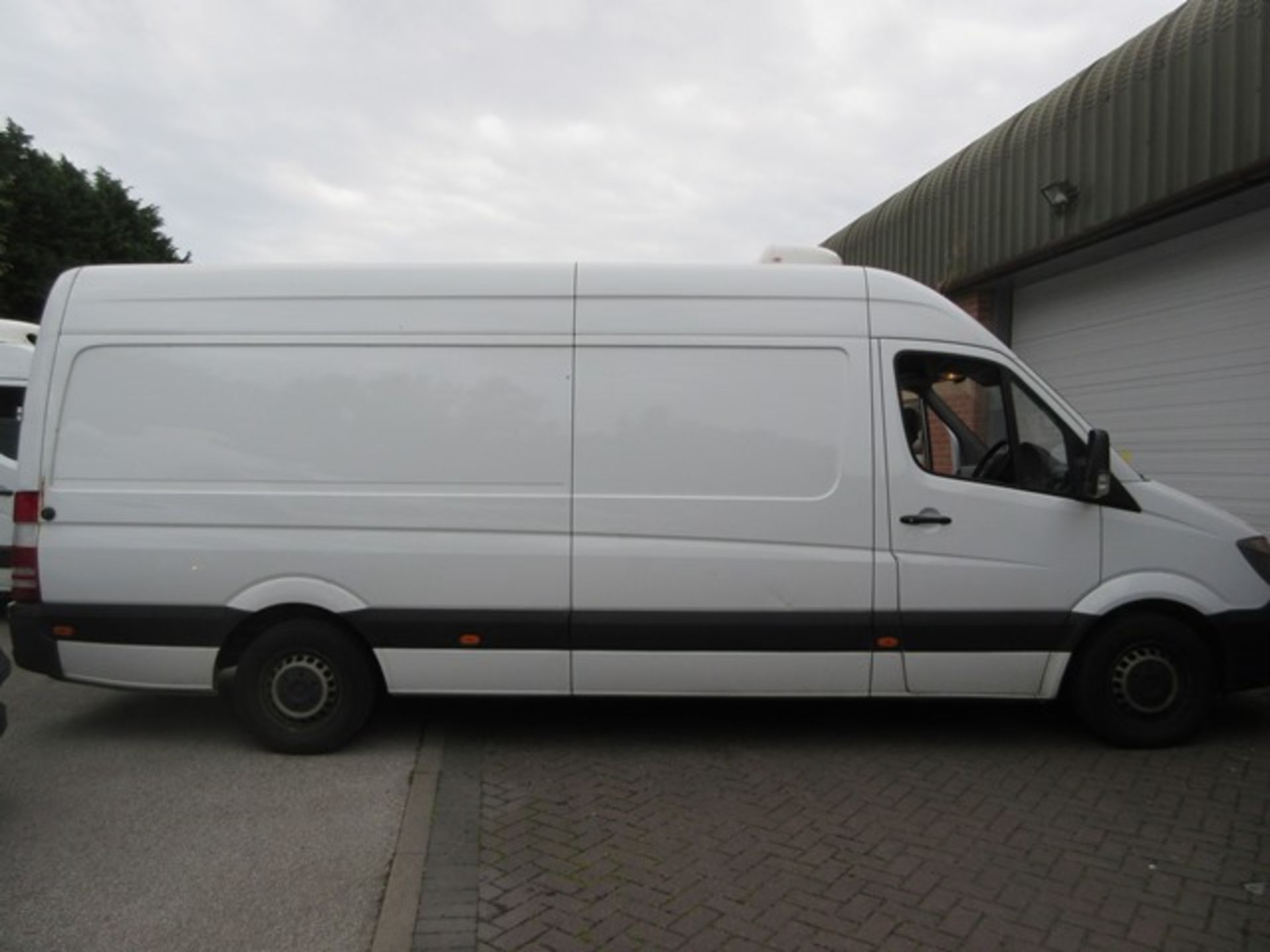 Mercedes Sprinter 314 CDi panel van, 2143cc diesel, 140bhp Registration no. WO17 RNZ Mileage: 91,901 - Image 6 of 8