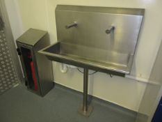 Stainless steel hands free washing station