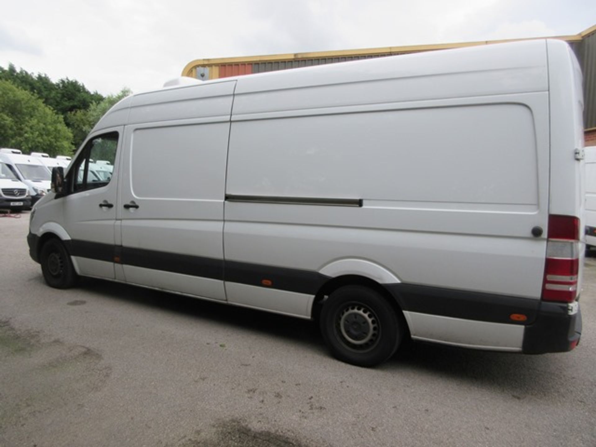 Mercedes Sprinter 314 CDi panel van, 2143cc diesel, 140bhp Registration no. WX67 YUJ Mileage: 55,219 - Image 7 of 9