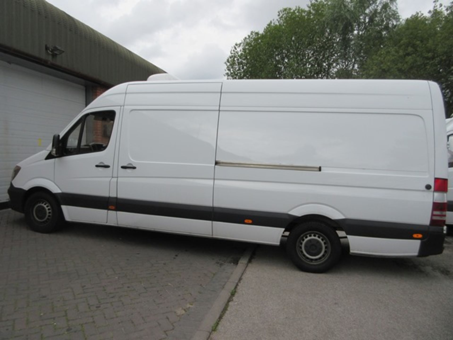 Mercedes Sprinter 314 CDi panel van, 2143cc diesel, 140bhp Registration no. WX67 ZRJ Mileage: 43,988 - Image 2 of 8