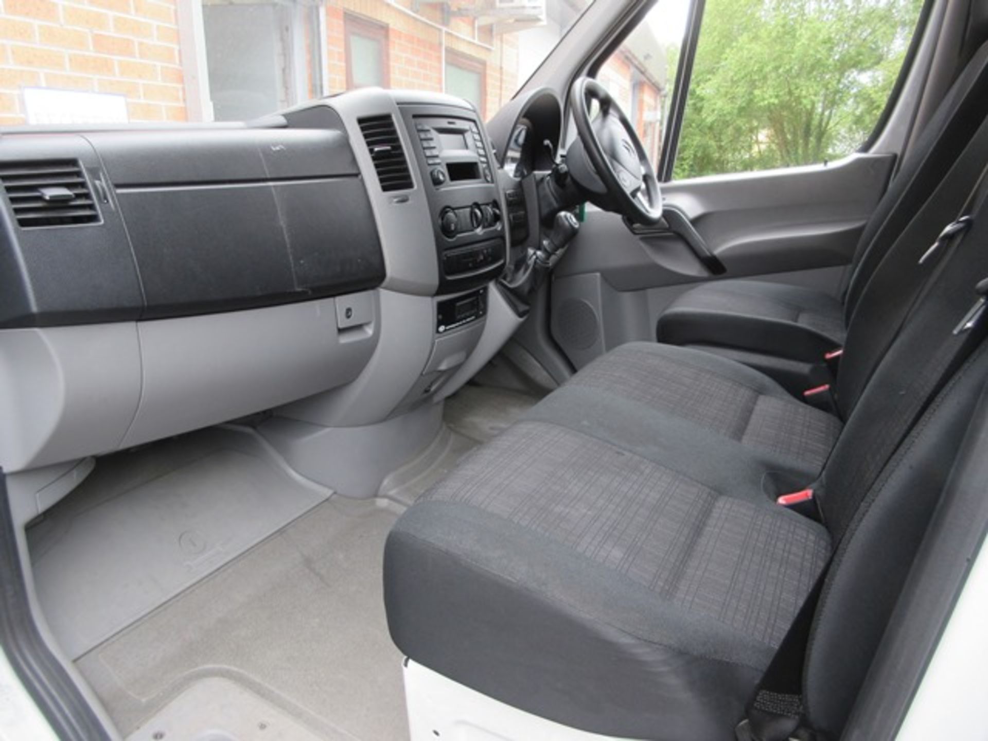 Mercedes Sprinter 314 CDi panel van, 2143cc diesel, 140bhp Registration no. WO17 RNZ Mileage: 91,901 - Image 7 of 8