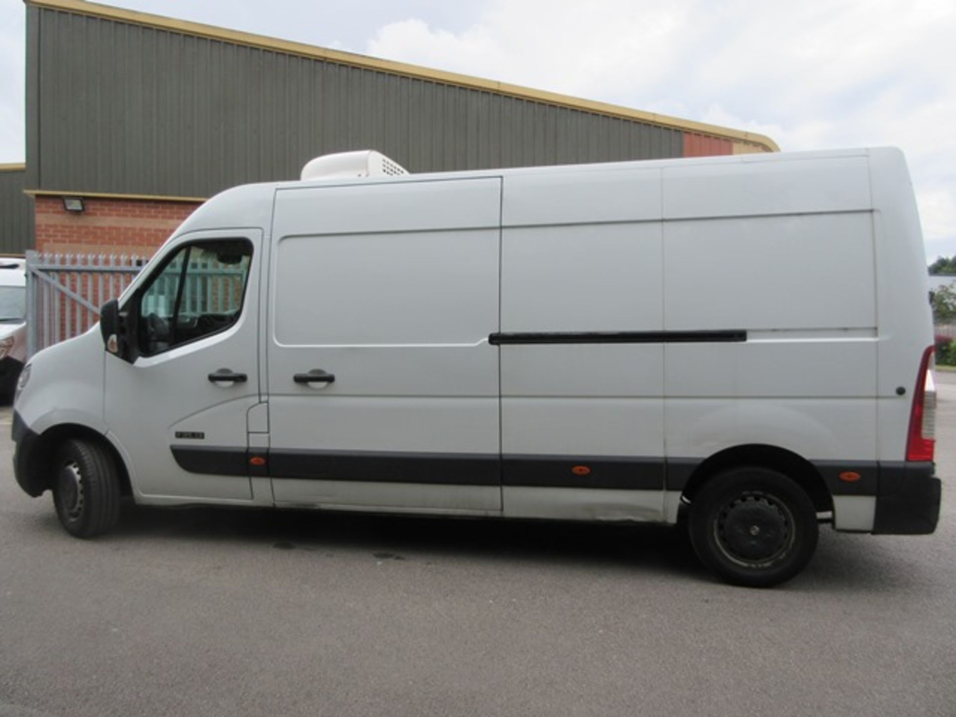 Nissan NV400 SE DCi panel van, 2298cc diesel, 125bhp Registration no. DA64 NHO Mileage: 323,409, - Image 7 of 9