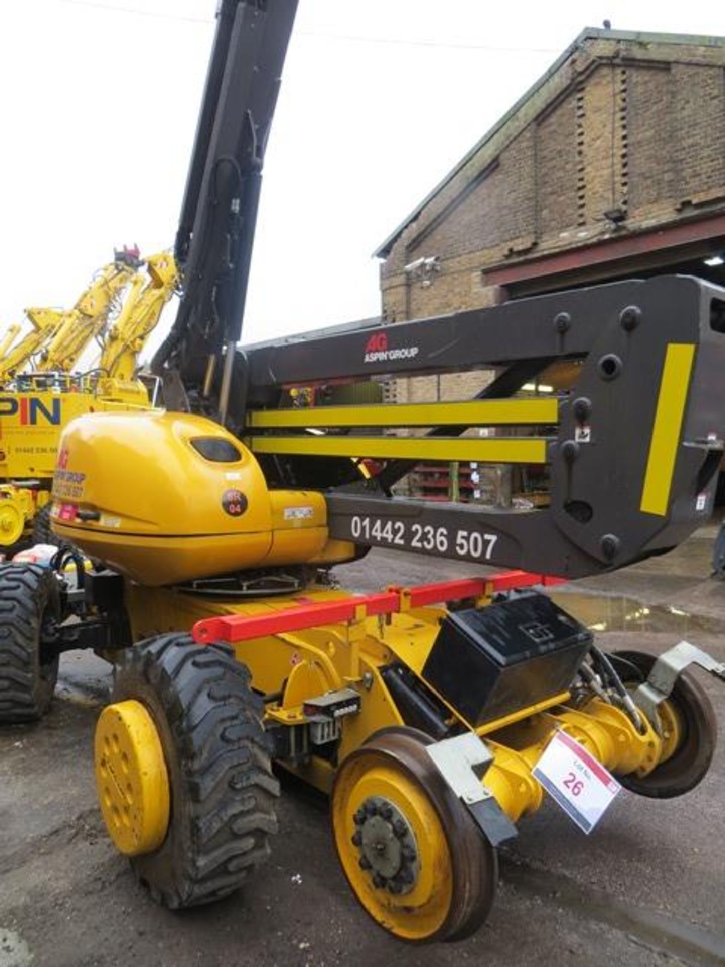 Neotec Skyrailer 400RR road / rail MEWP with Manitou 160AJJ plus E3 basket s/n NAC15.269.29 (2015) - Image 10 of 13