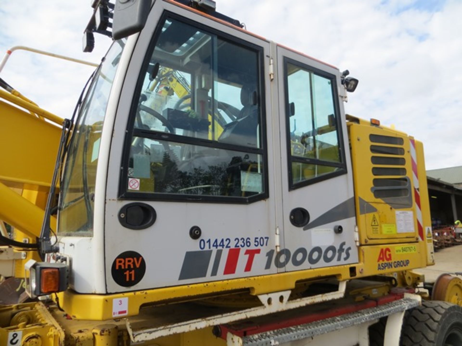 Colmar T10000FS road / rail excavator s/n 8628 (2013) running hours approx 3,600. On-Track Plant - Image 7 of 14
