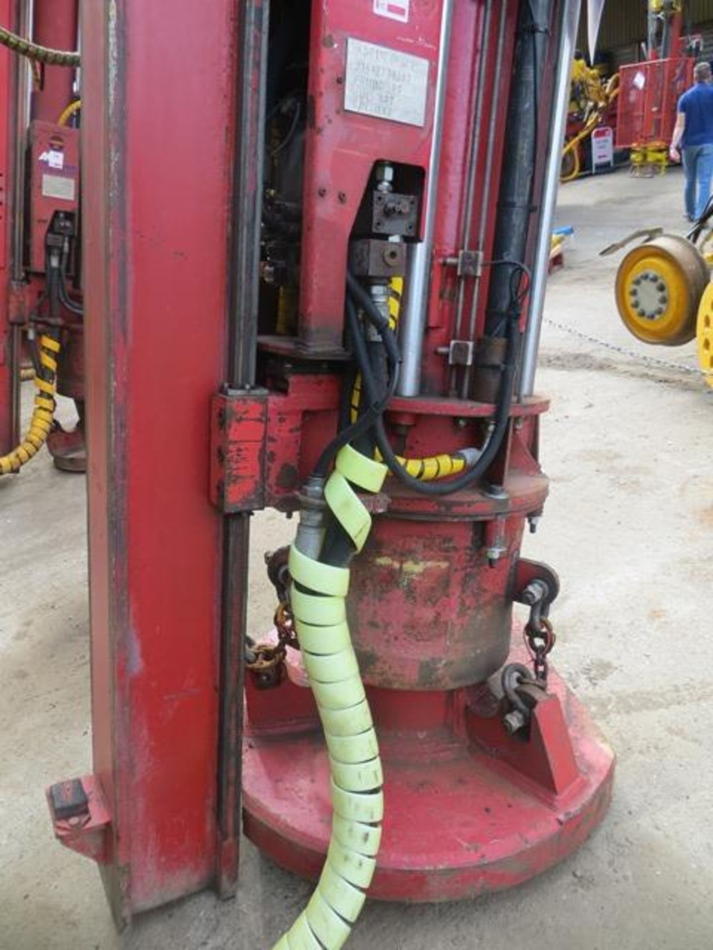 Fambo HR2750 hydraulic hammer with PR1100 leader s/n 1157. Local Number FAMBO02 c/w control unit - Image 2 of 5