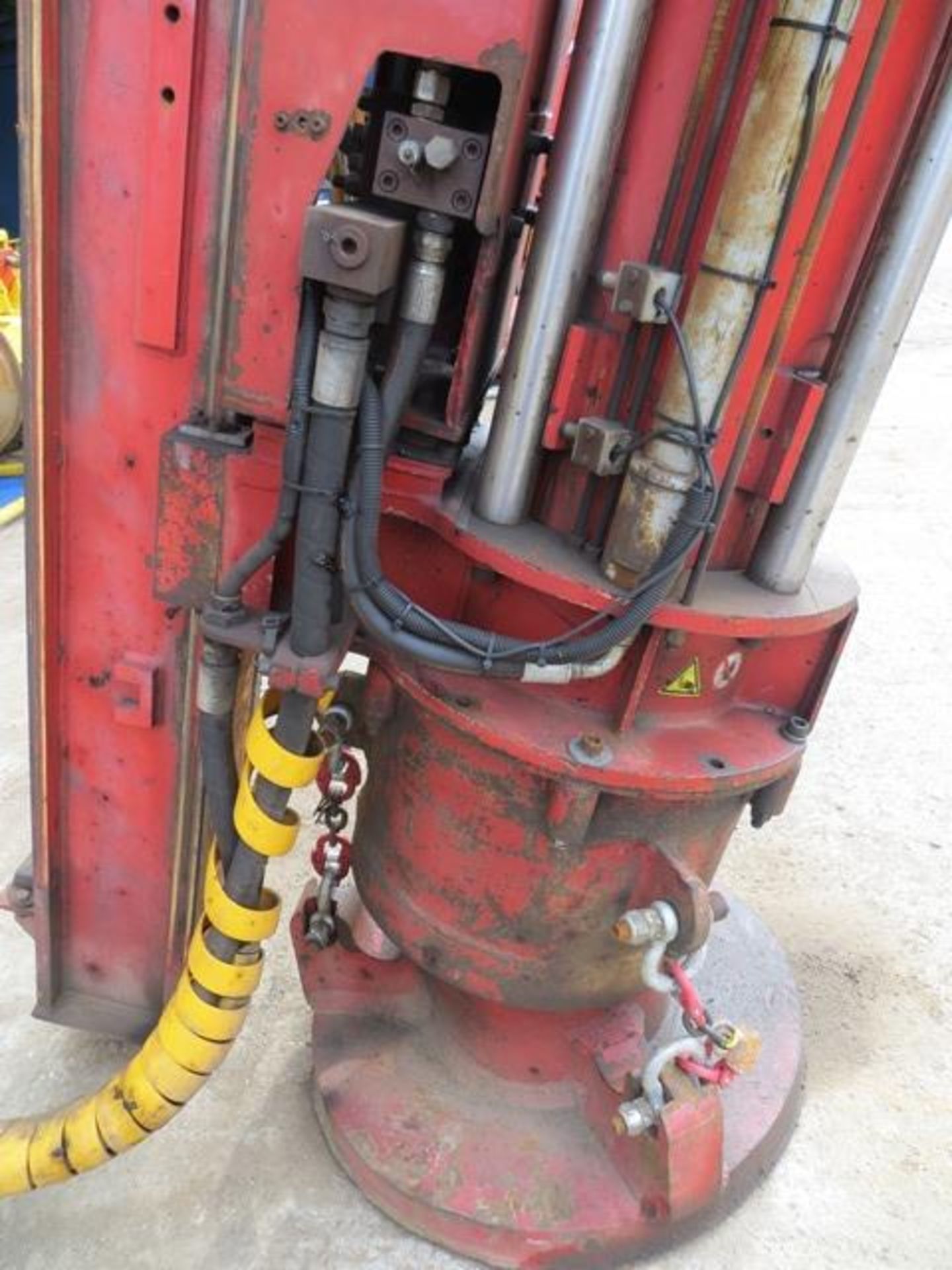 Fambo HR2750 hydraulic hammer with PR1100 leader s/n 2 (2007). Local Number FAMBO01 c/w control - Image 2 of 6