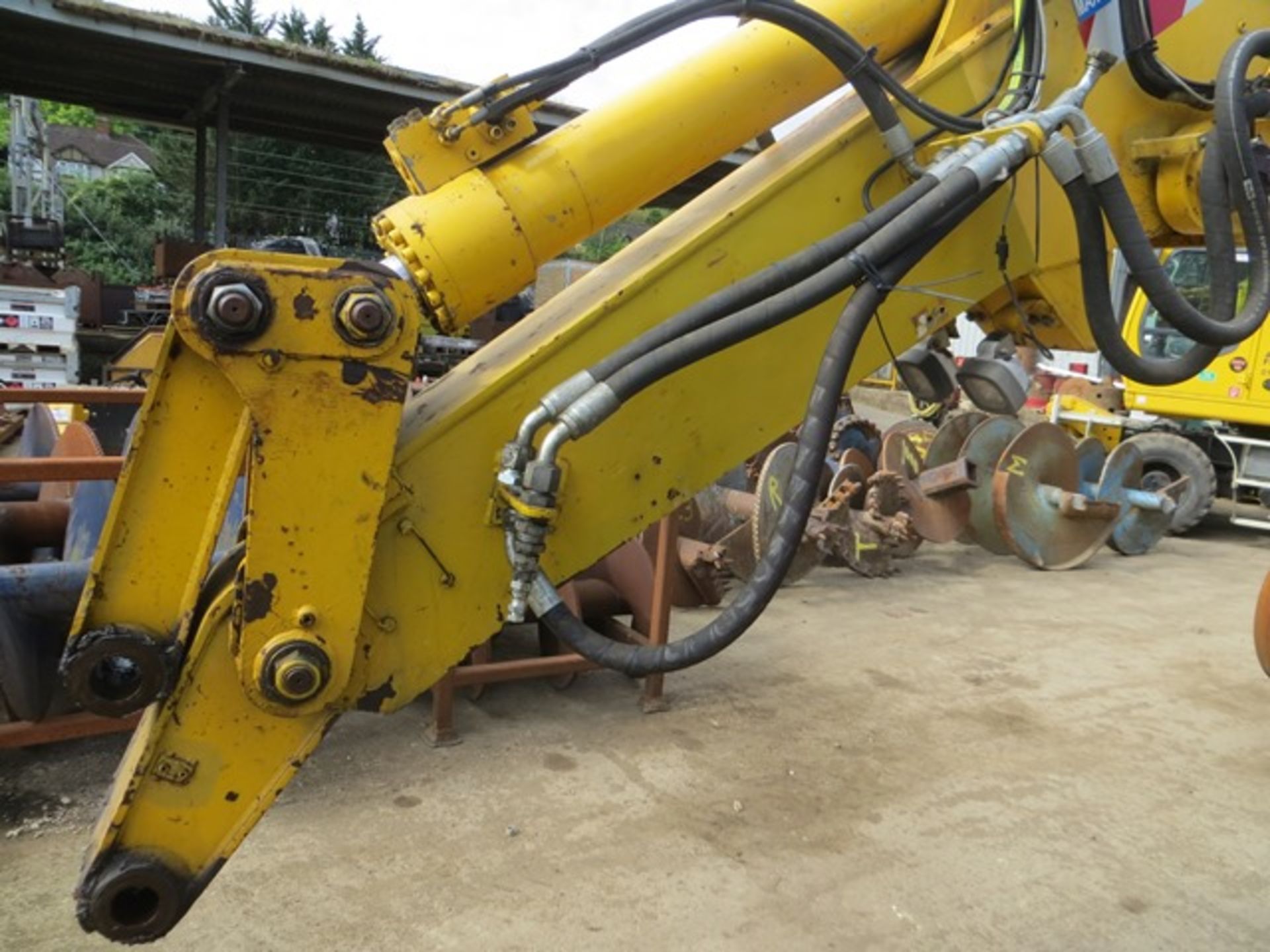 Colmar T10000FS road / rail excavator s/n 8628 (2013) running hours approx 3,600. On-Track Plant - Image 3 of 14