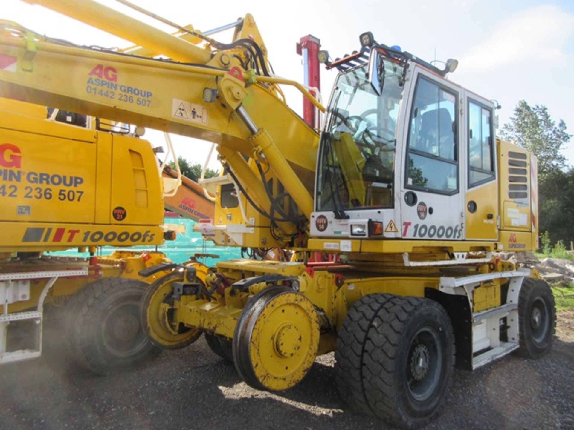 Colmar T10000FS road / rail excavator s/n 8670 (2014) approx 3,600. On-Track Plant Engineering - Image 11 of 24