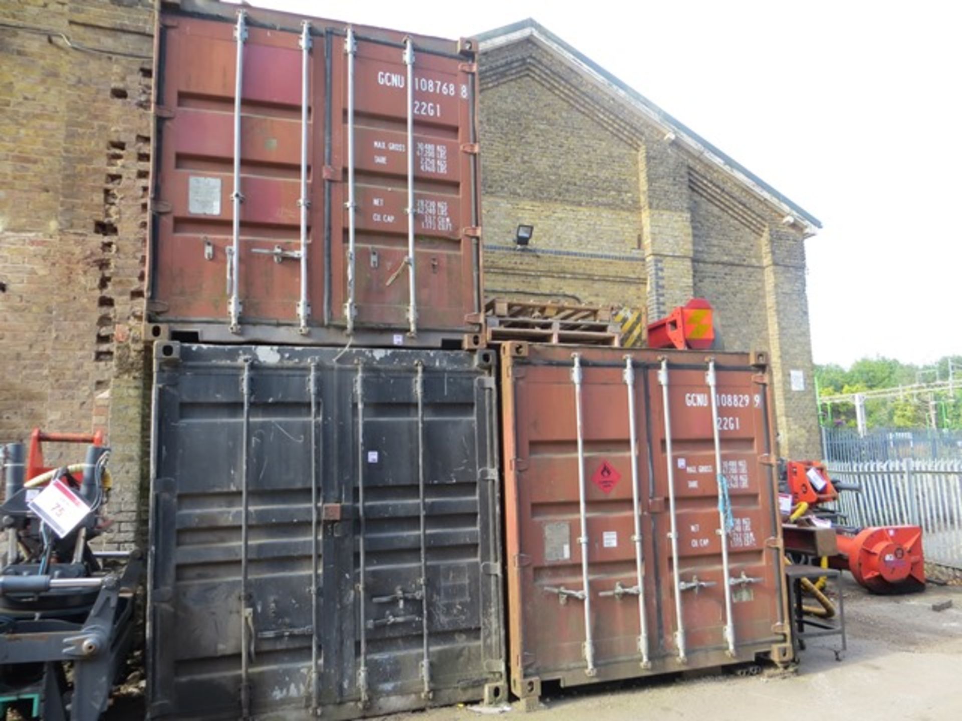 20' Shipping container (Collection Monday 23rd September 2019 ONLY). *NB: A work Method Statement - Image 3 of 3