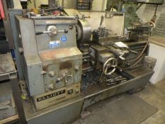 Elliot Omni speed gap bed lathe model M10-300 c/w tailstop 700mm gap between centres c/w spare chuck