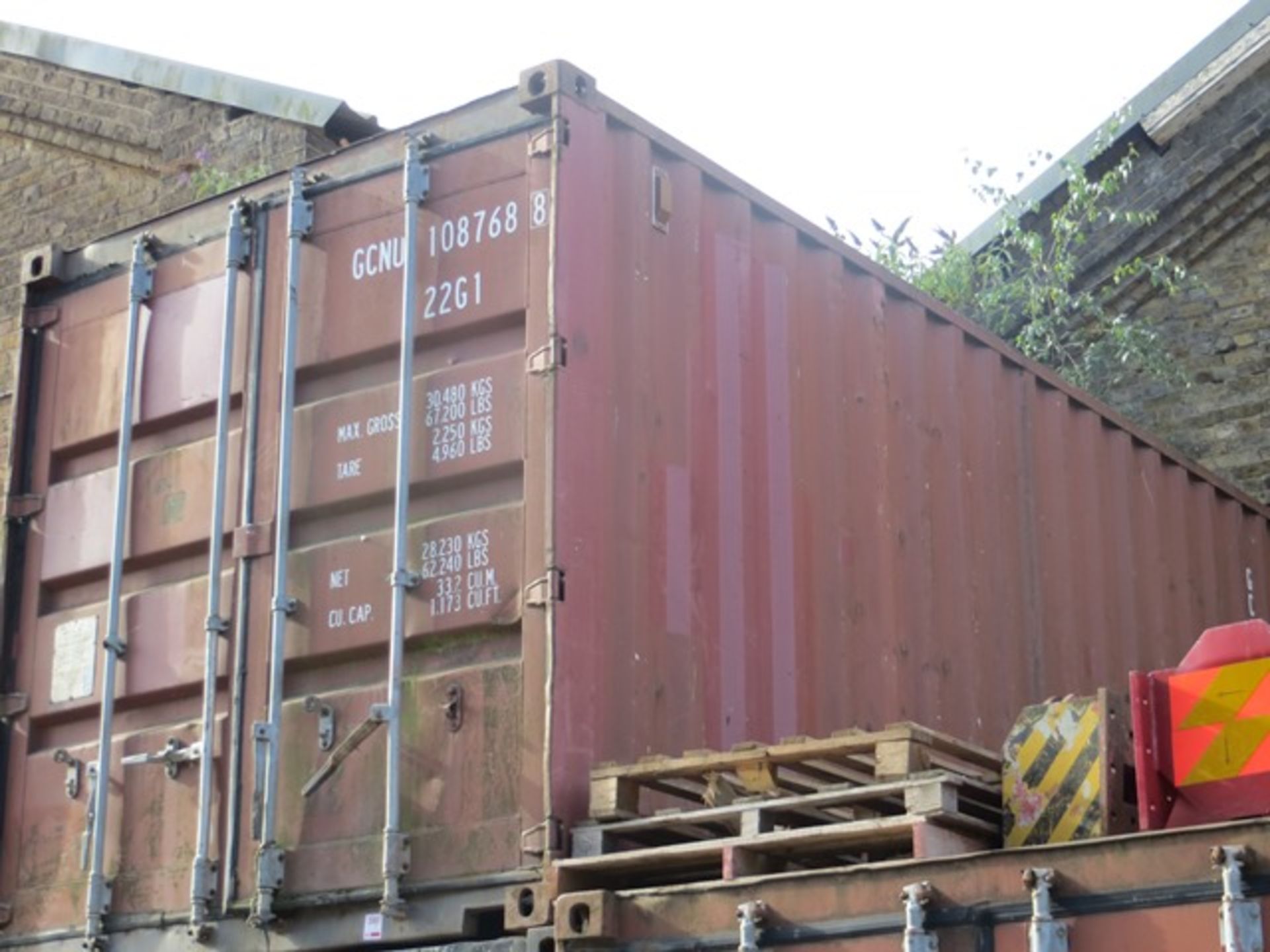 20' Shipping container (Collection Monday 23rd September 2019 ONLY). *NB: A work Method Statement - Image 2 of 3