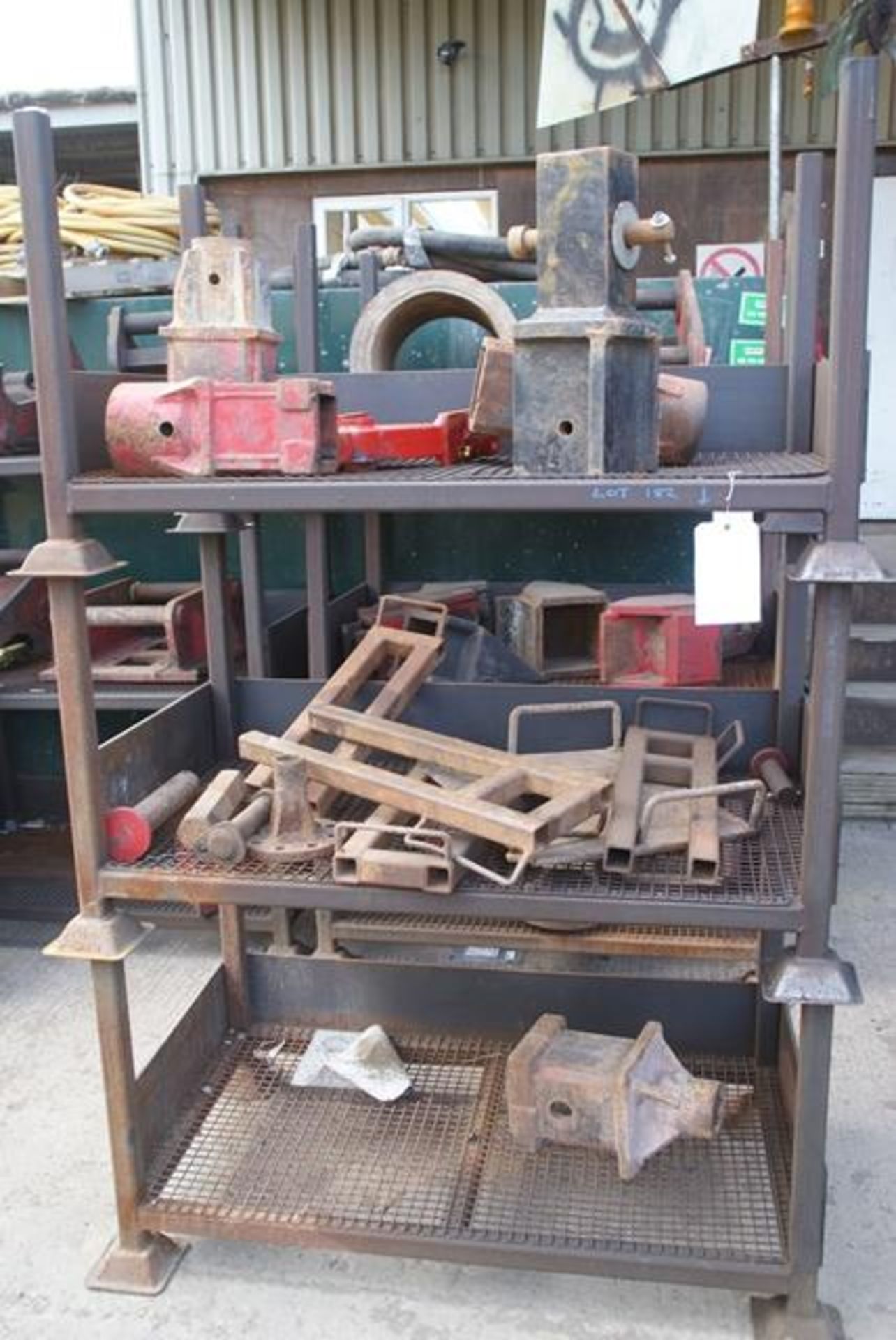 Three stillages comprising various drive plates & auger plates - Image 2 of 3