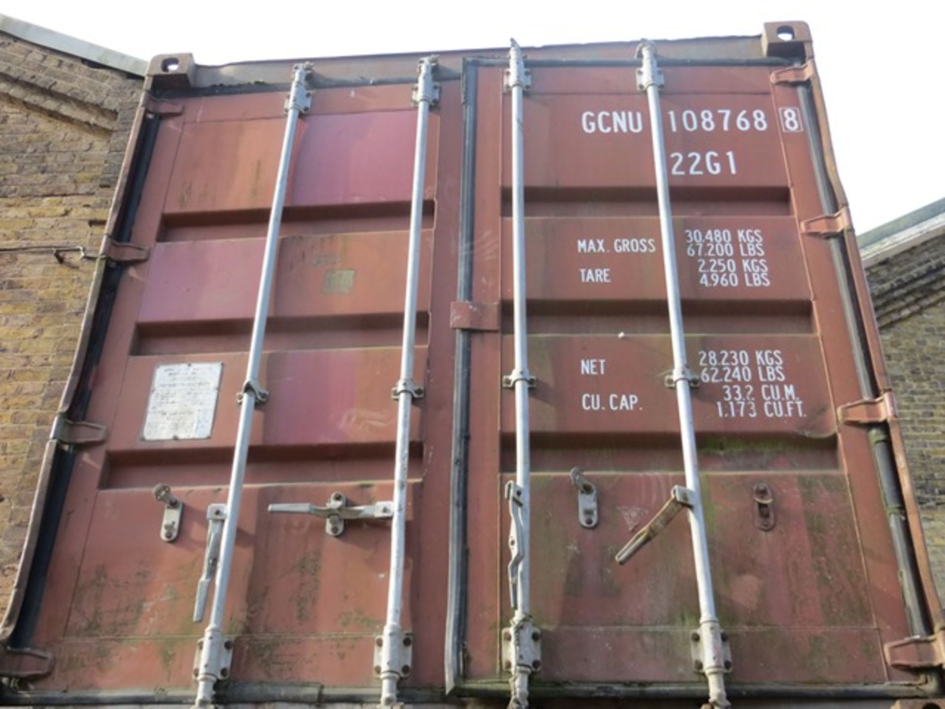 20' Shipping container (Collection Monday 23rd September 2019 ONLY). *NB: A work Method Statement