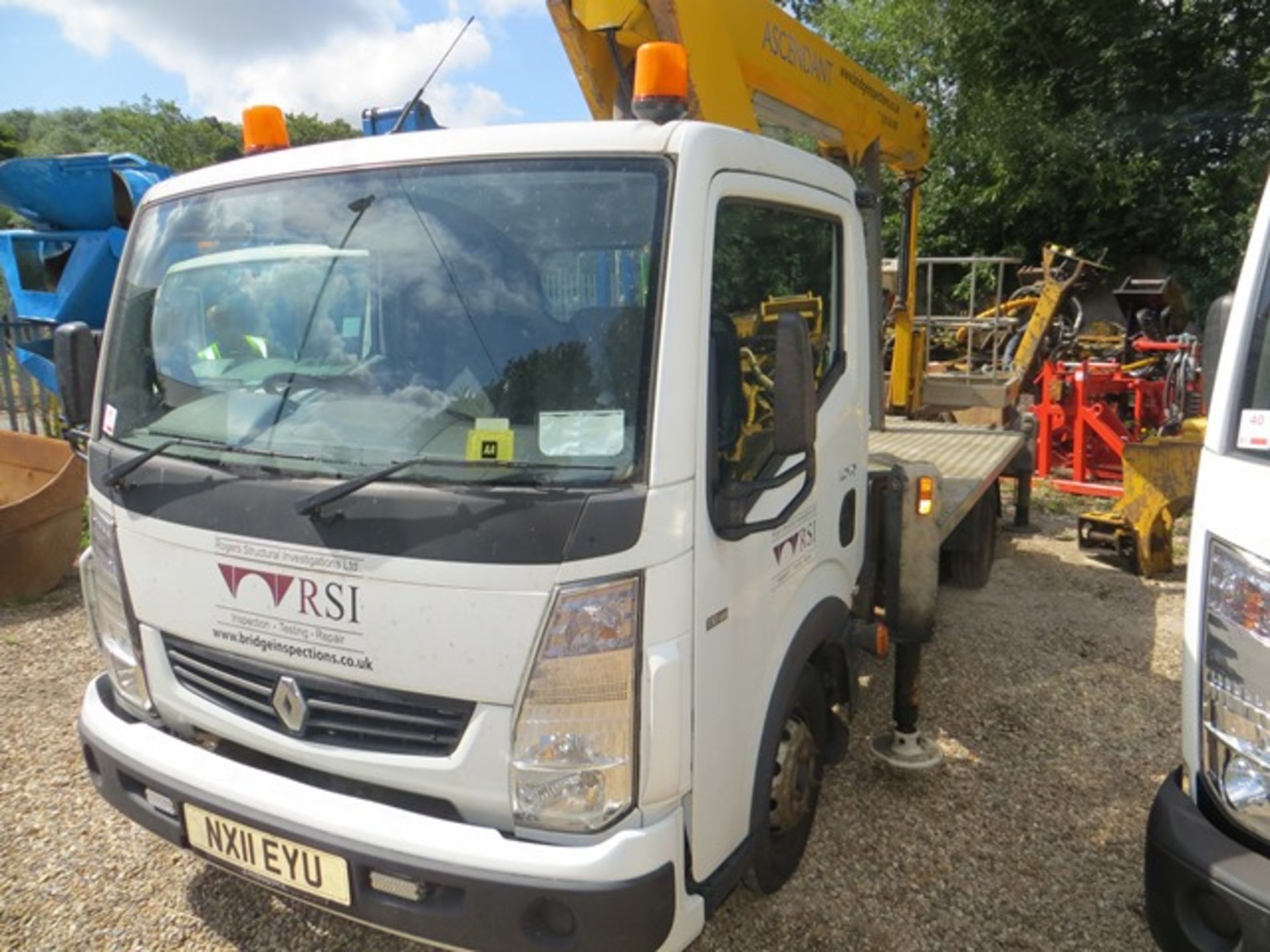 Nissan NT400 Cabstar 35.12 LWB diesel flat bed lorry, Reg No BX15 LYD, 2488cc, DOR 05/05/2015, - Image 10 of 10