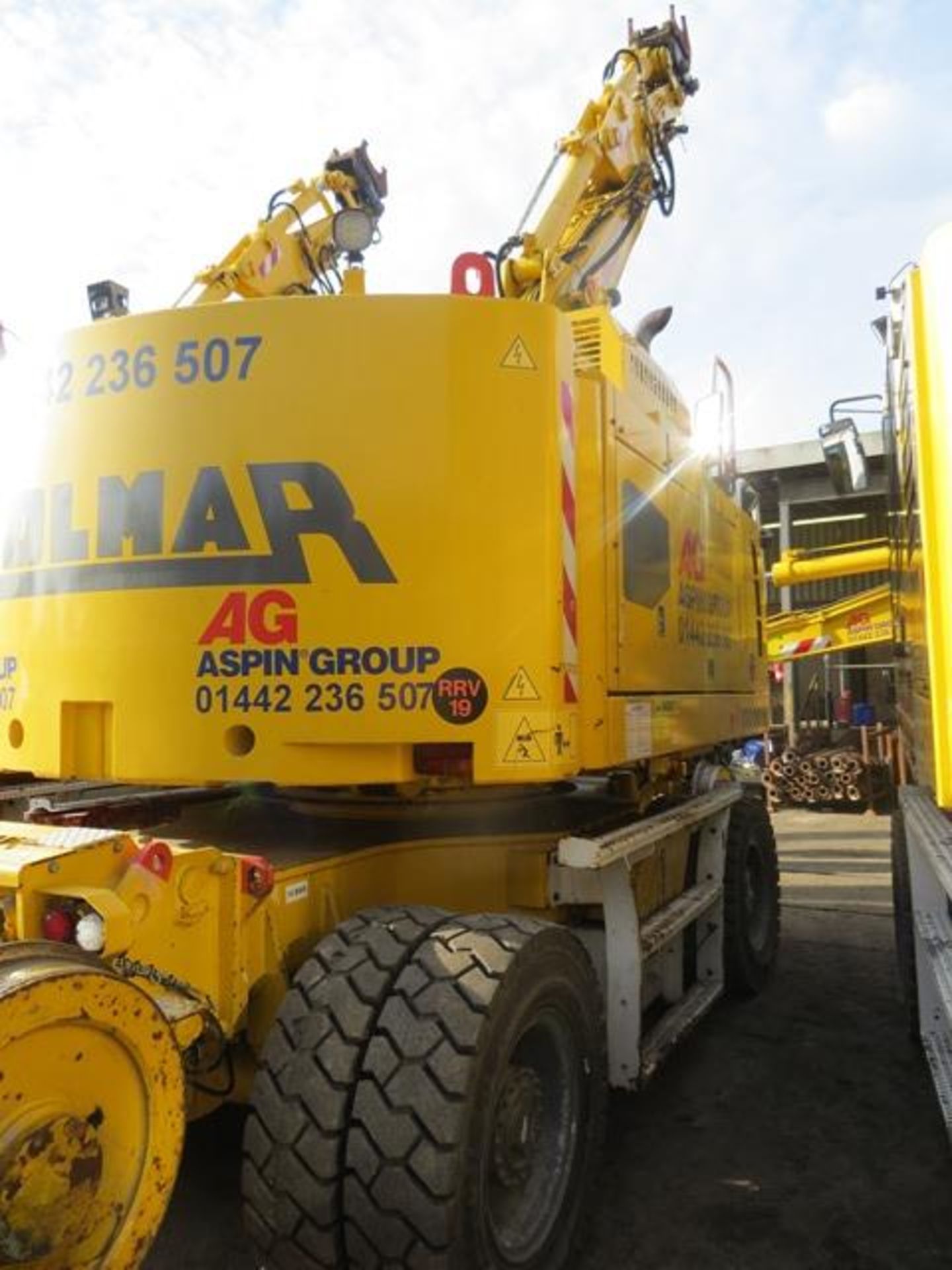 Colmar T10000FS road / rail excavator s/n 8700 (2015) system running hours approx 2,910 c/w Euro 5 - Bild 5 aus 12