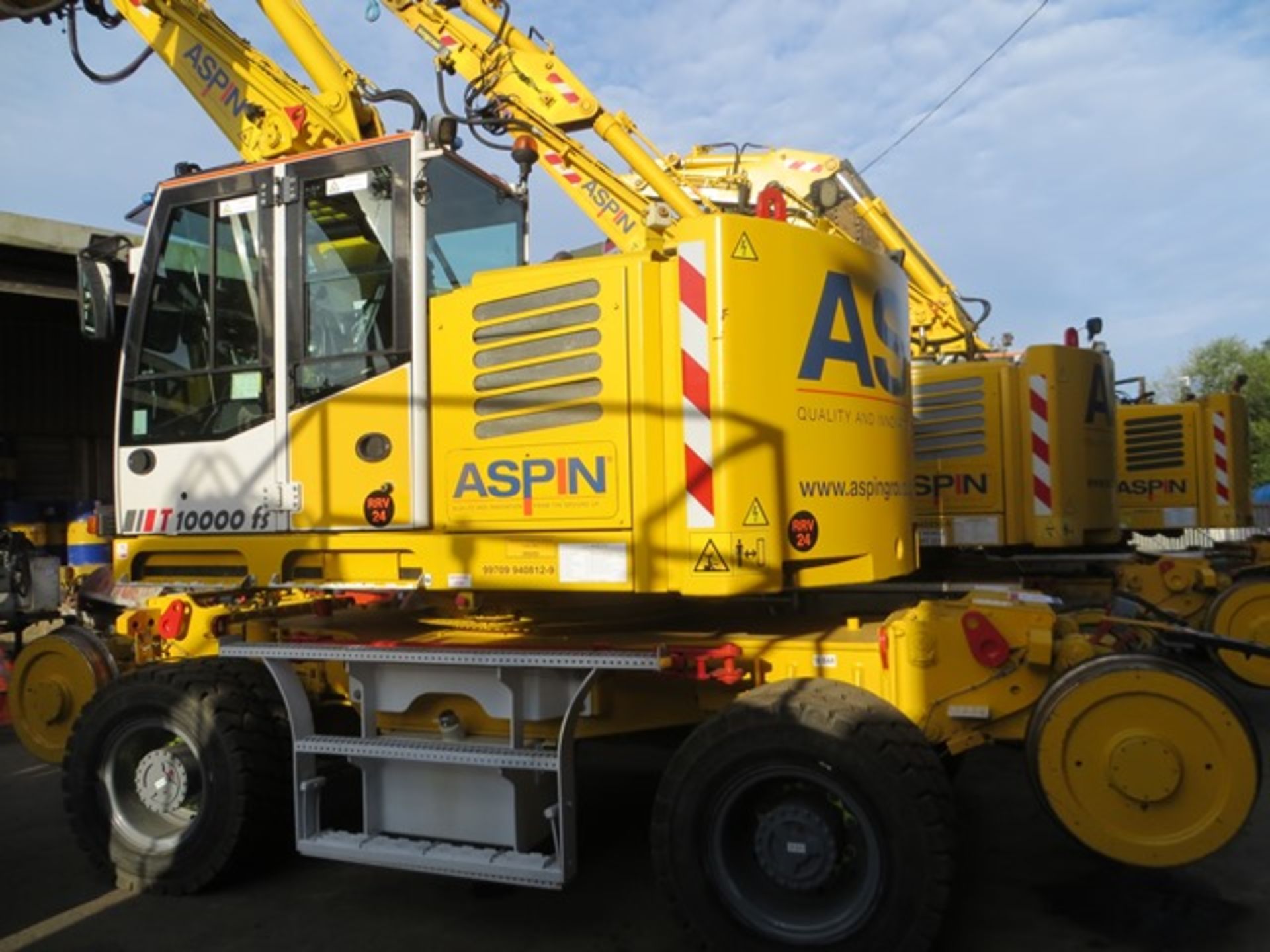 Colmar T10000FS road / rail excavator s/n 8711 (2015) running hours approx 2,500 c/w Euro 5 DPF. - Image 15 of 24