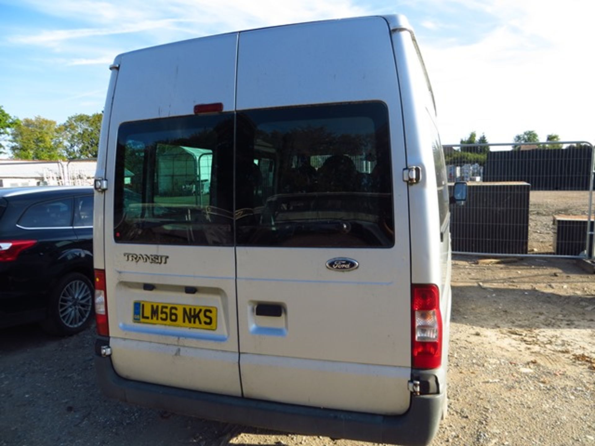 Ford Transit Tourneo 9 Seat 130 Diesel Minibus Reg No LM56 NKS d.o.r. 23/02/2007 Mileage approx - Image 2 of 6