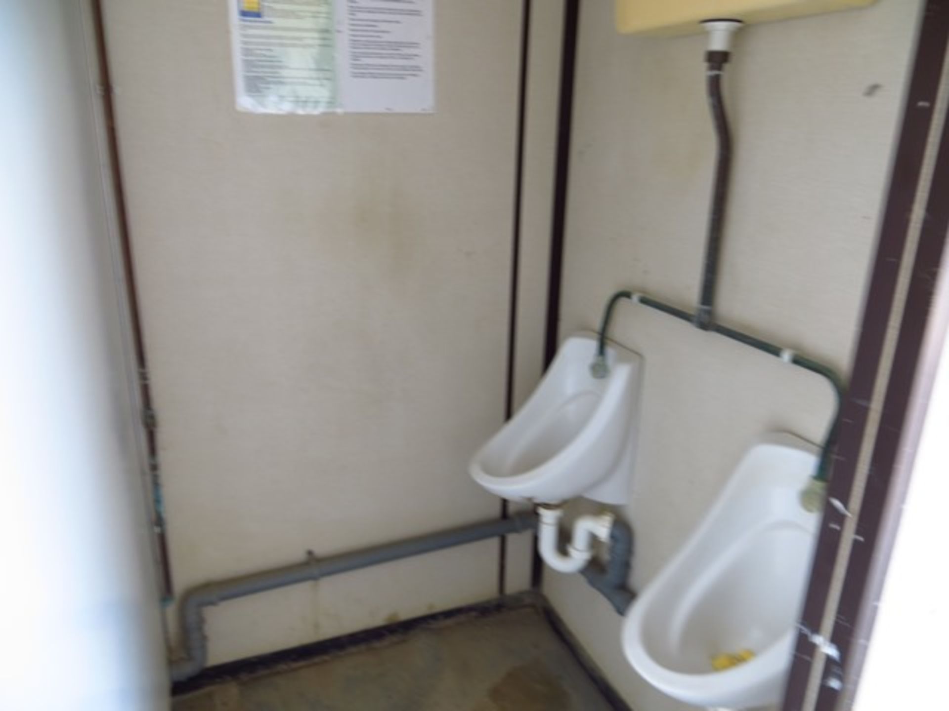 13' x 9' Steel Jackleg Container Split WC 2 Cubicles & 2 Urinals c/w Separate Ladies Toilet Cubicle - Image 4 of 7