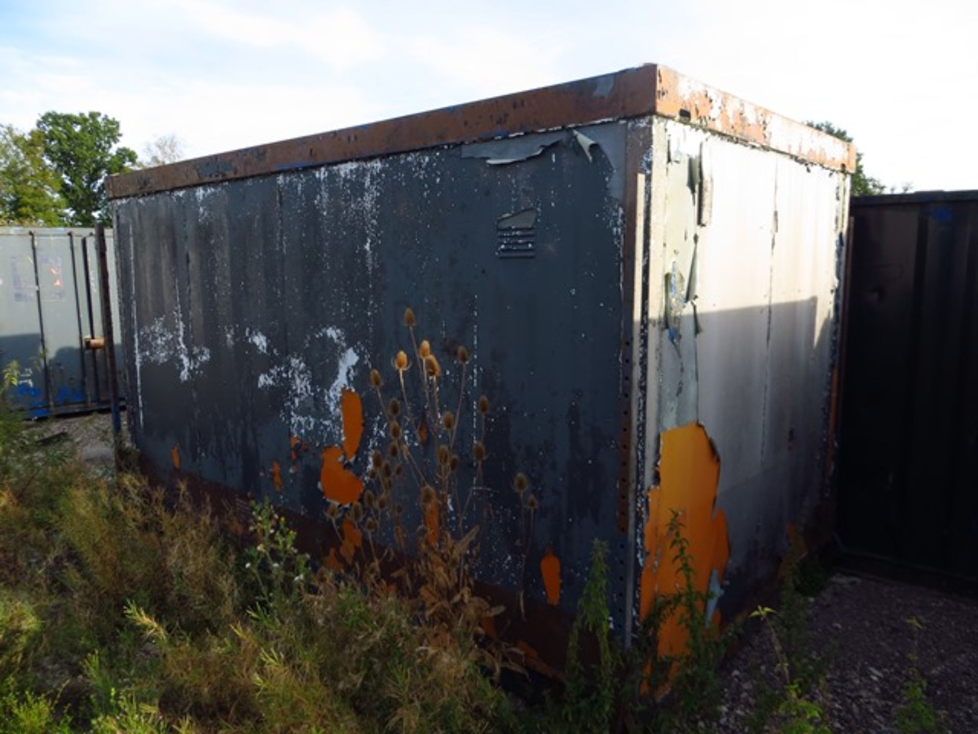 18' x 9' Steel Container Excluding Contents - Image 3 of 4