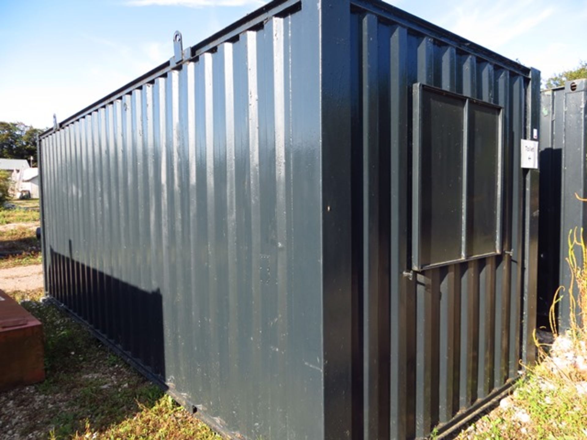 20' x 8' Steel Container - Image 2 of 4